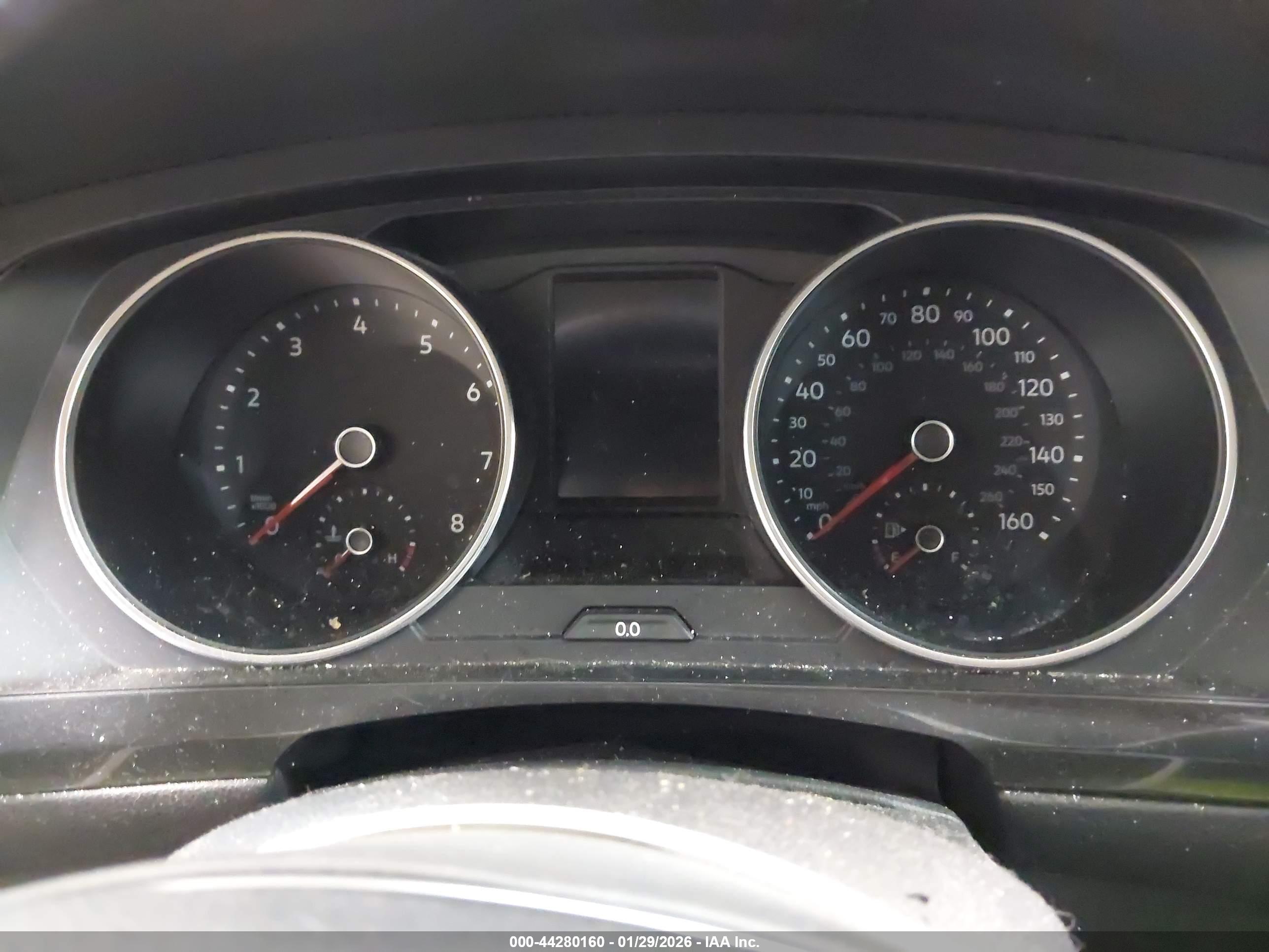VOLKSWAGEN TIGUAN image 7
