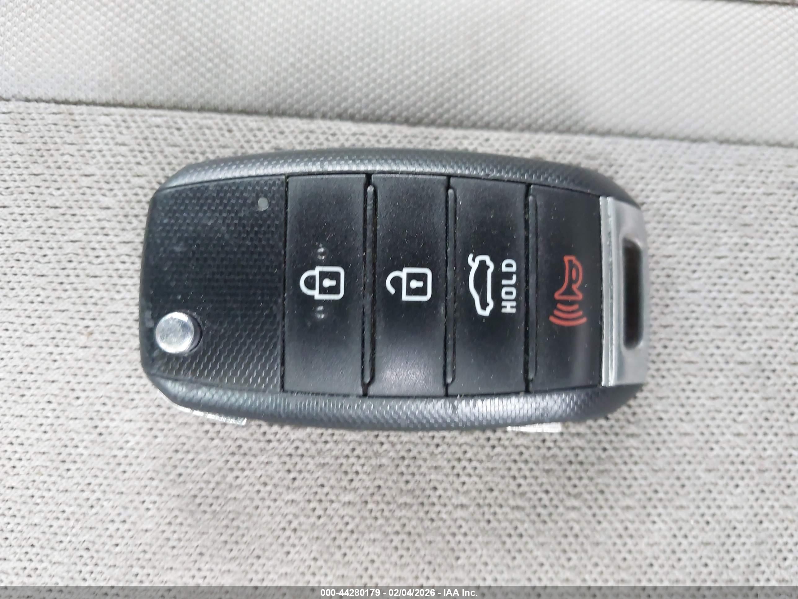 KIA OPTIMA image 11