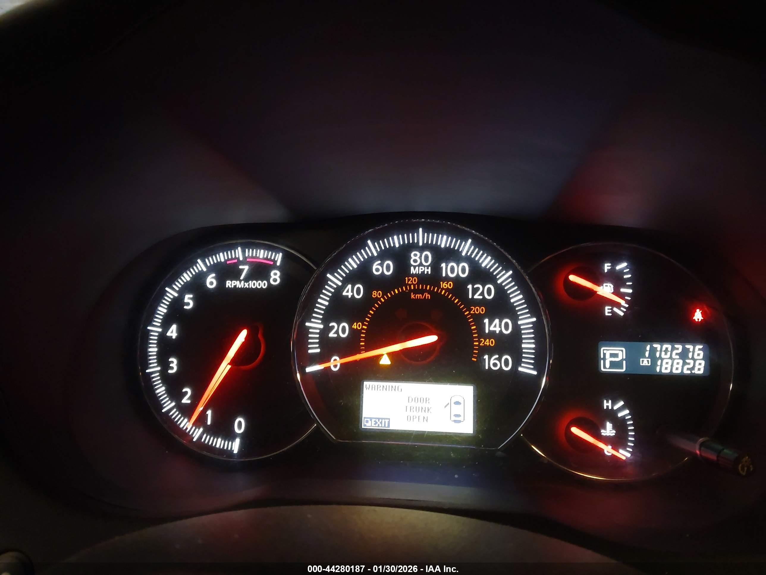 NISSAN MAXIMA image 7