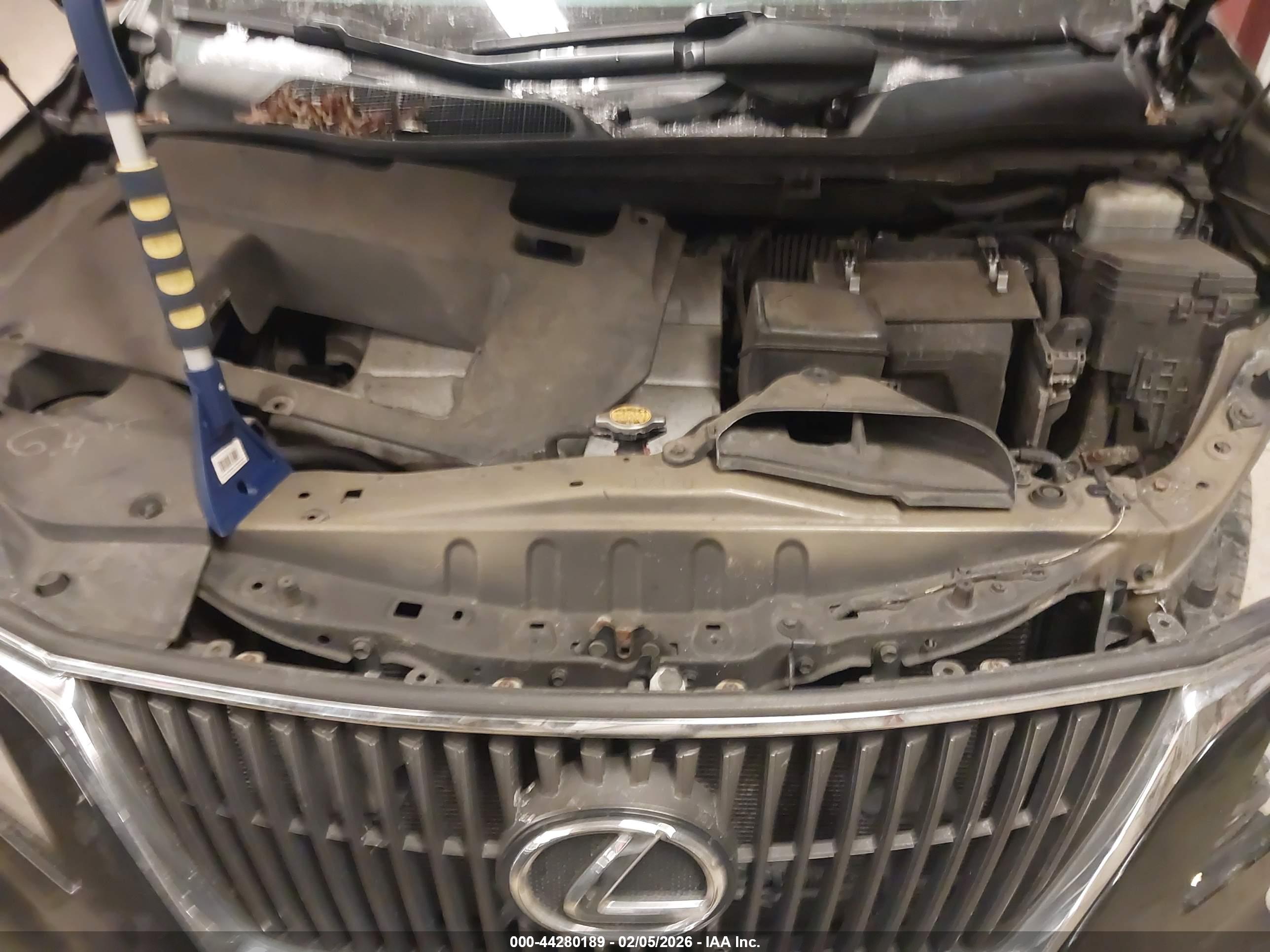 LEXUS RX image 10