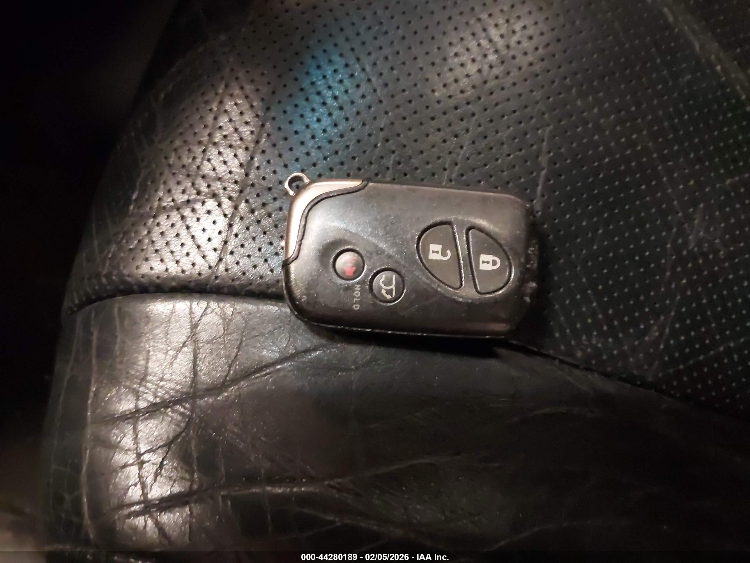 LEXUS RX image 11