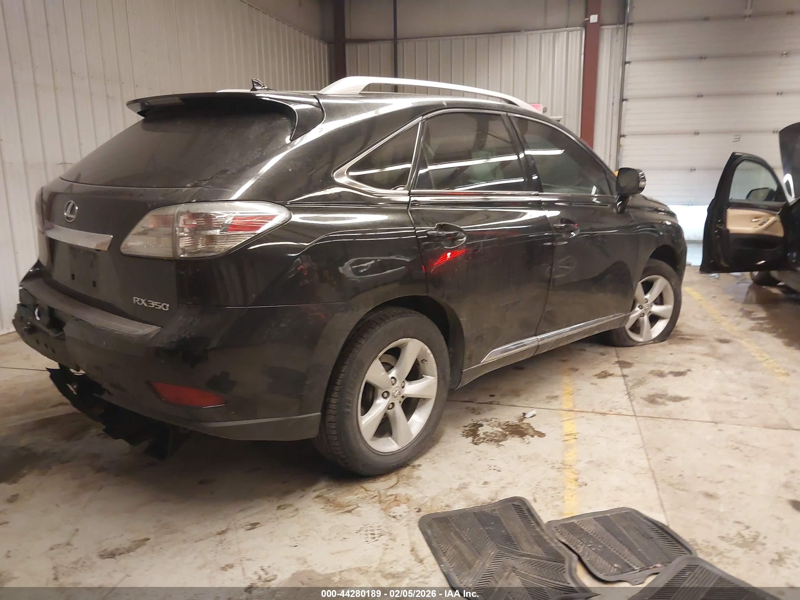 LEXUS RX image 4