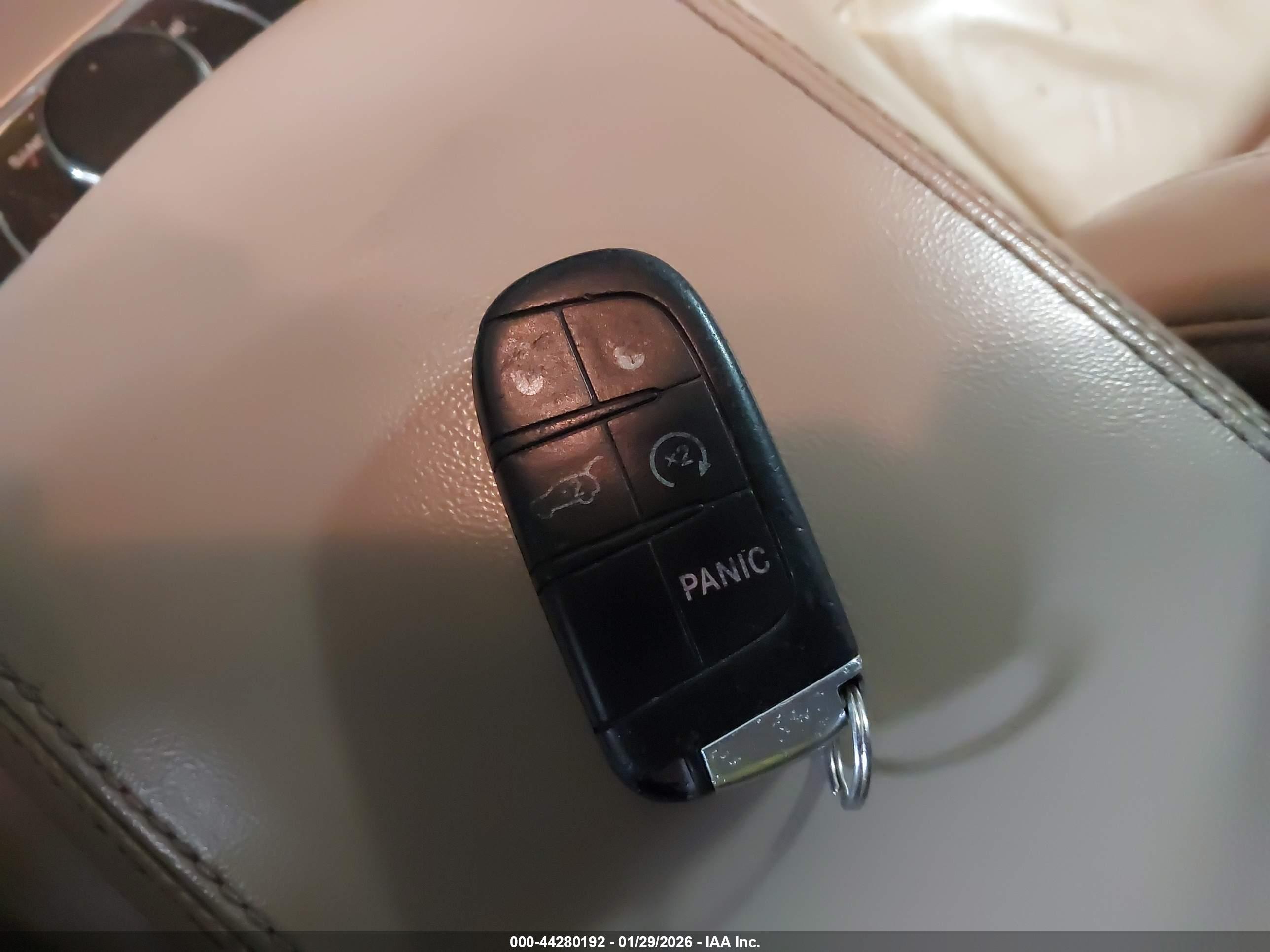 JEEP GRAND image 11