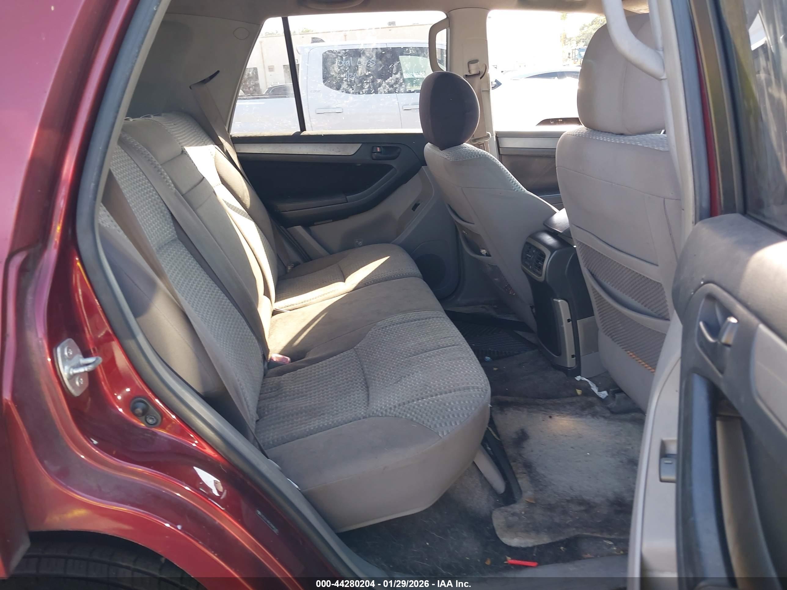 TOYOTA 4RUNNER image 8