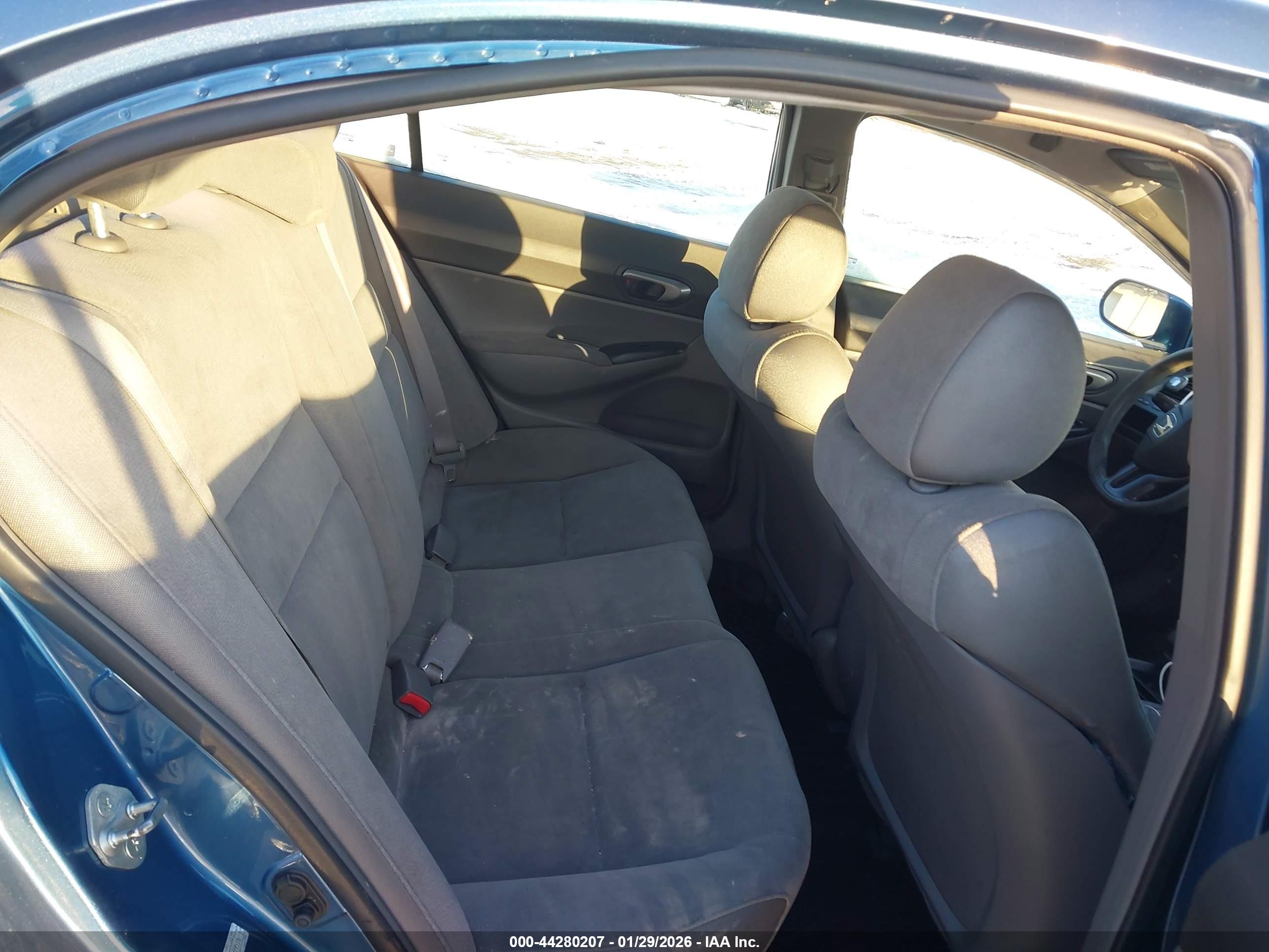 HONDA CIVIC image 8