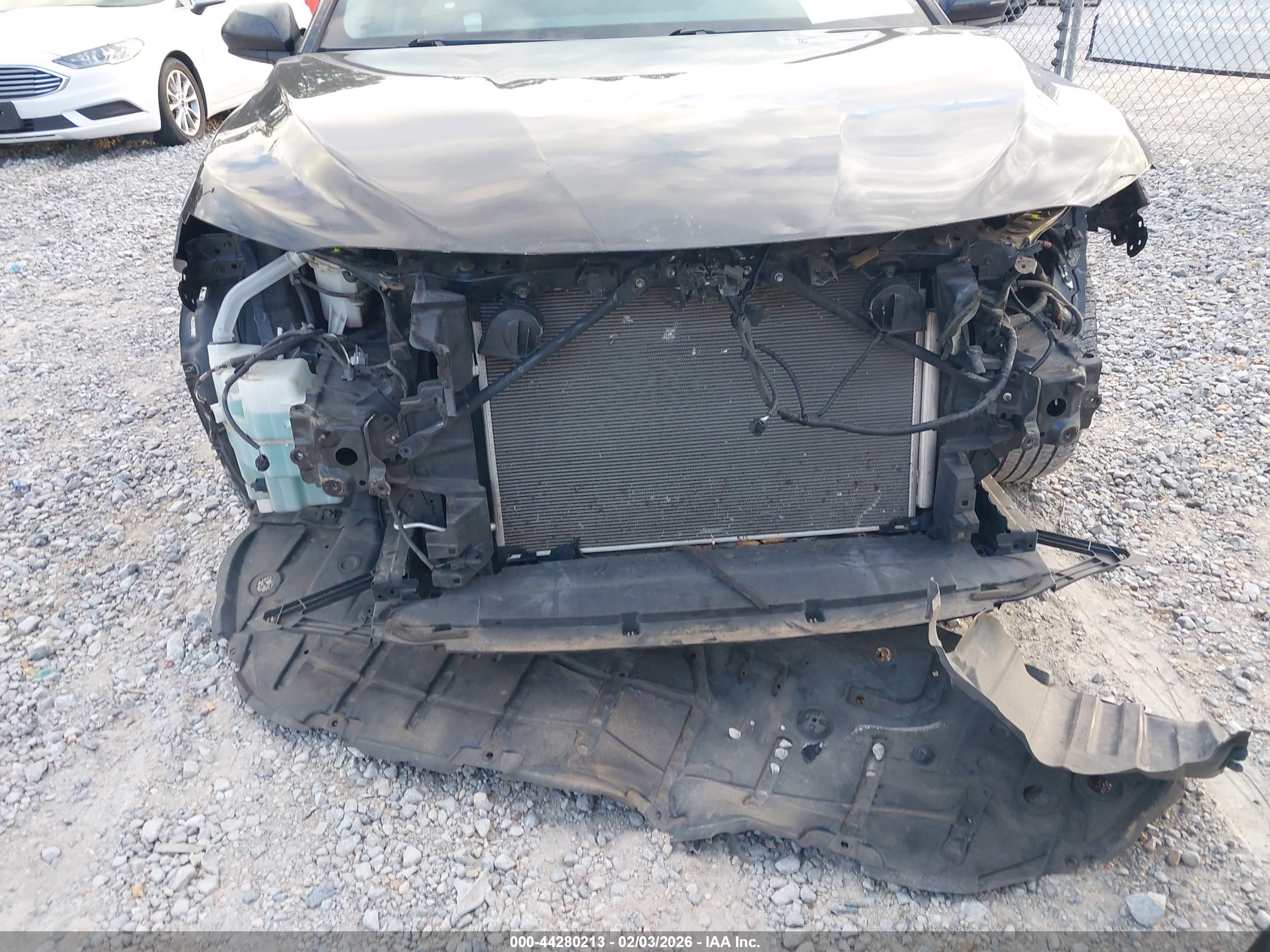 TOYOTA CAMRY image 6
