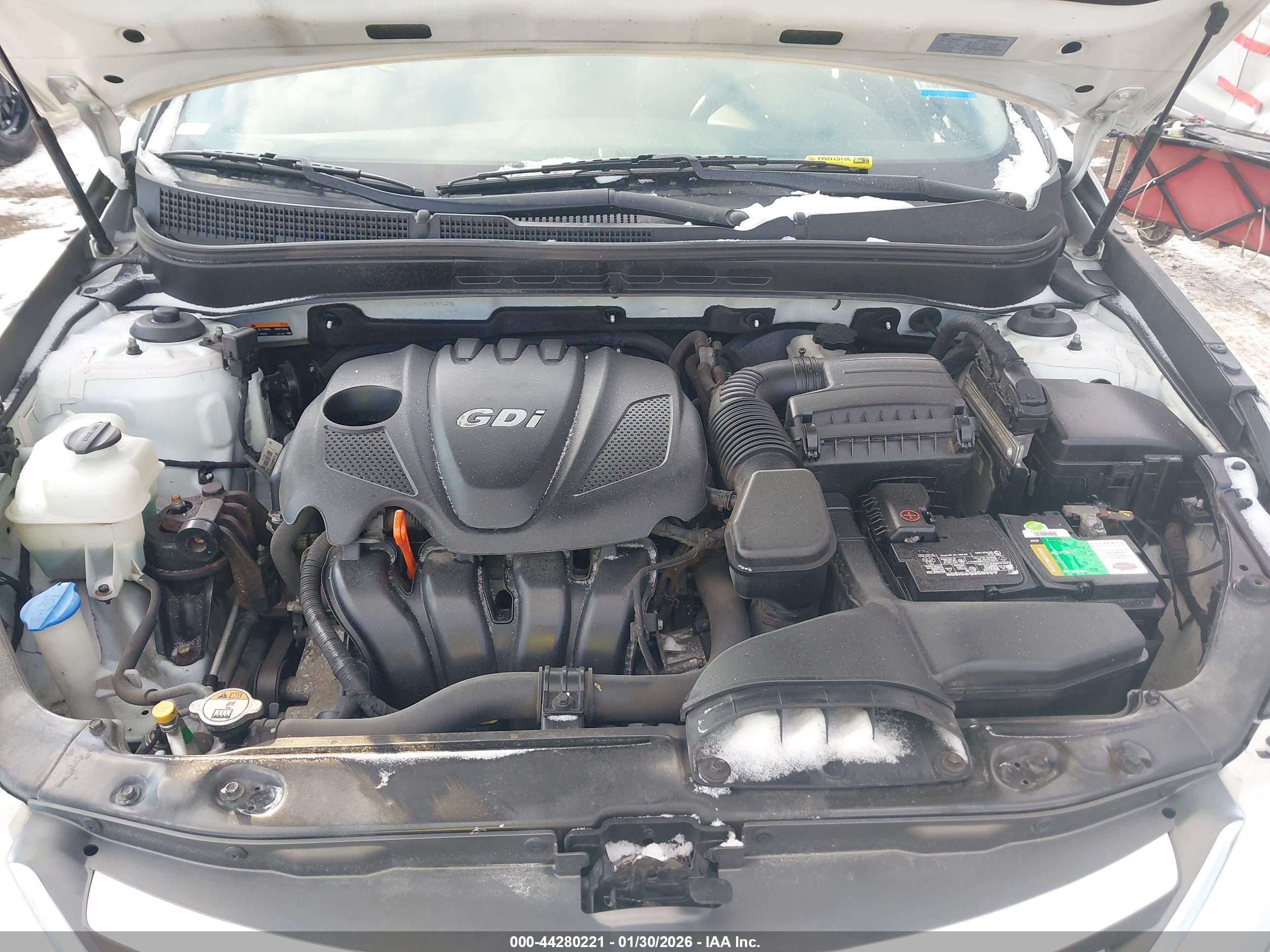 HYUNDAI SONATA image 10