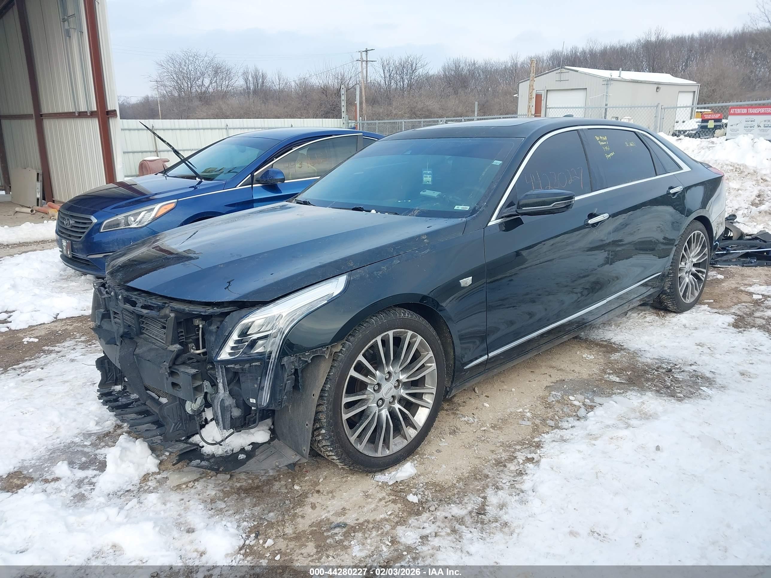 CADILLAC CT6 image 2
