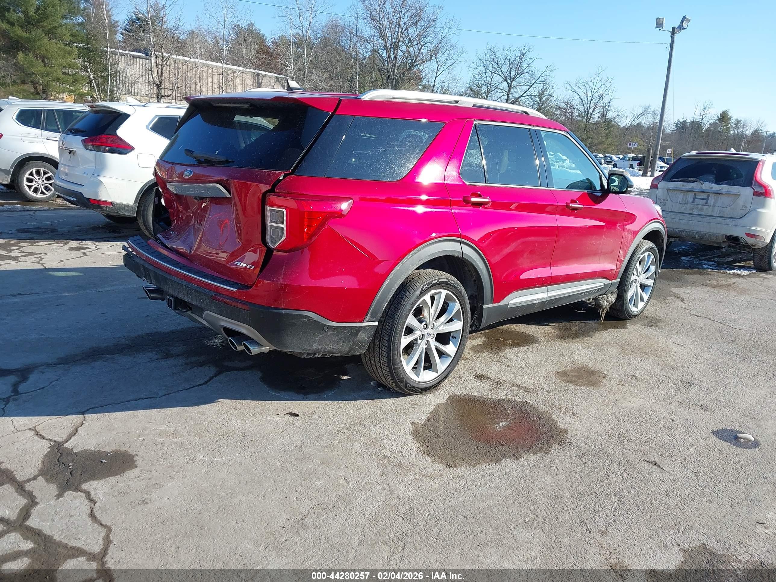 FORD EXPLORER image 4