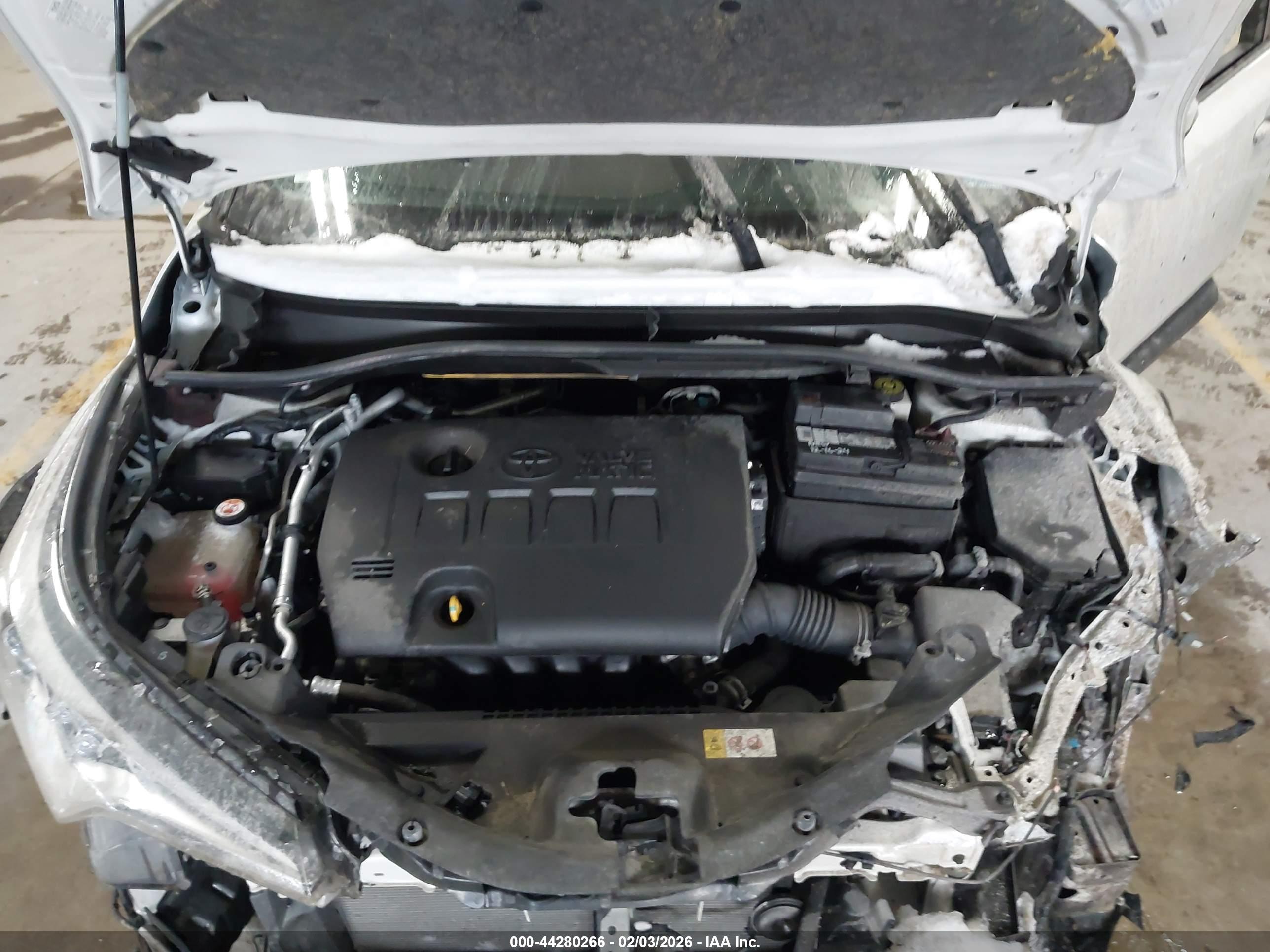 TOYOTA C-HR image 10