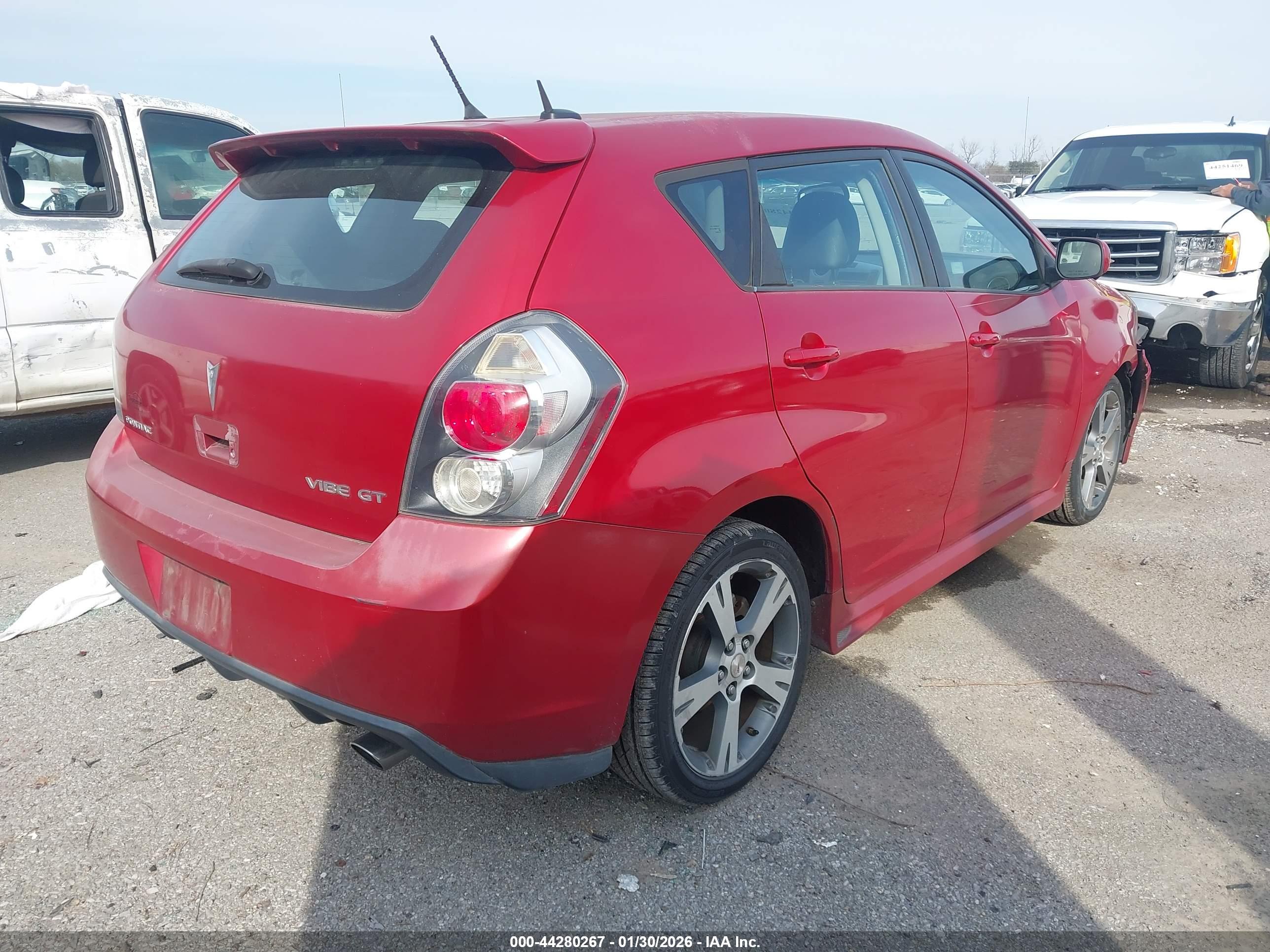 PONTIAC VIBE image 4