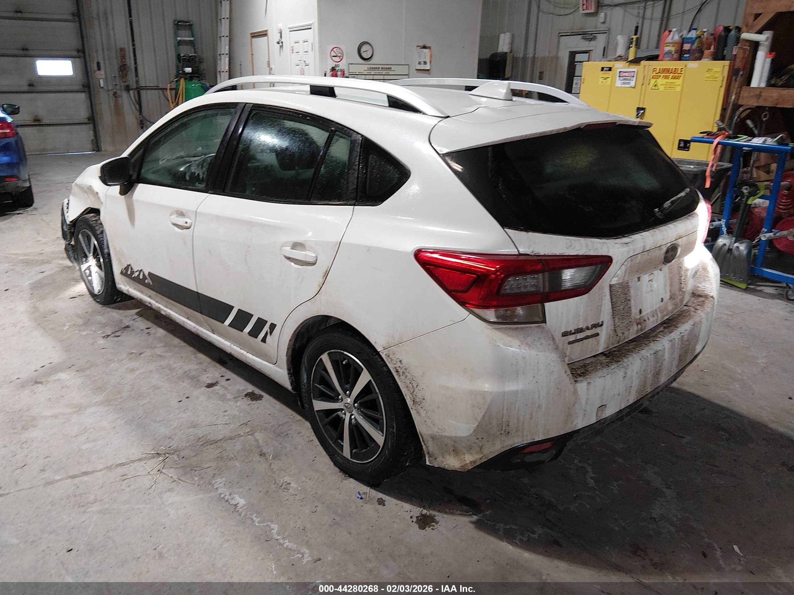 SUBARU IMPREZA image 3