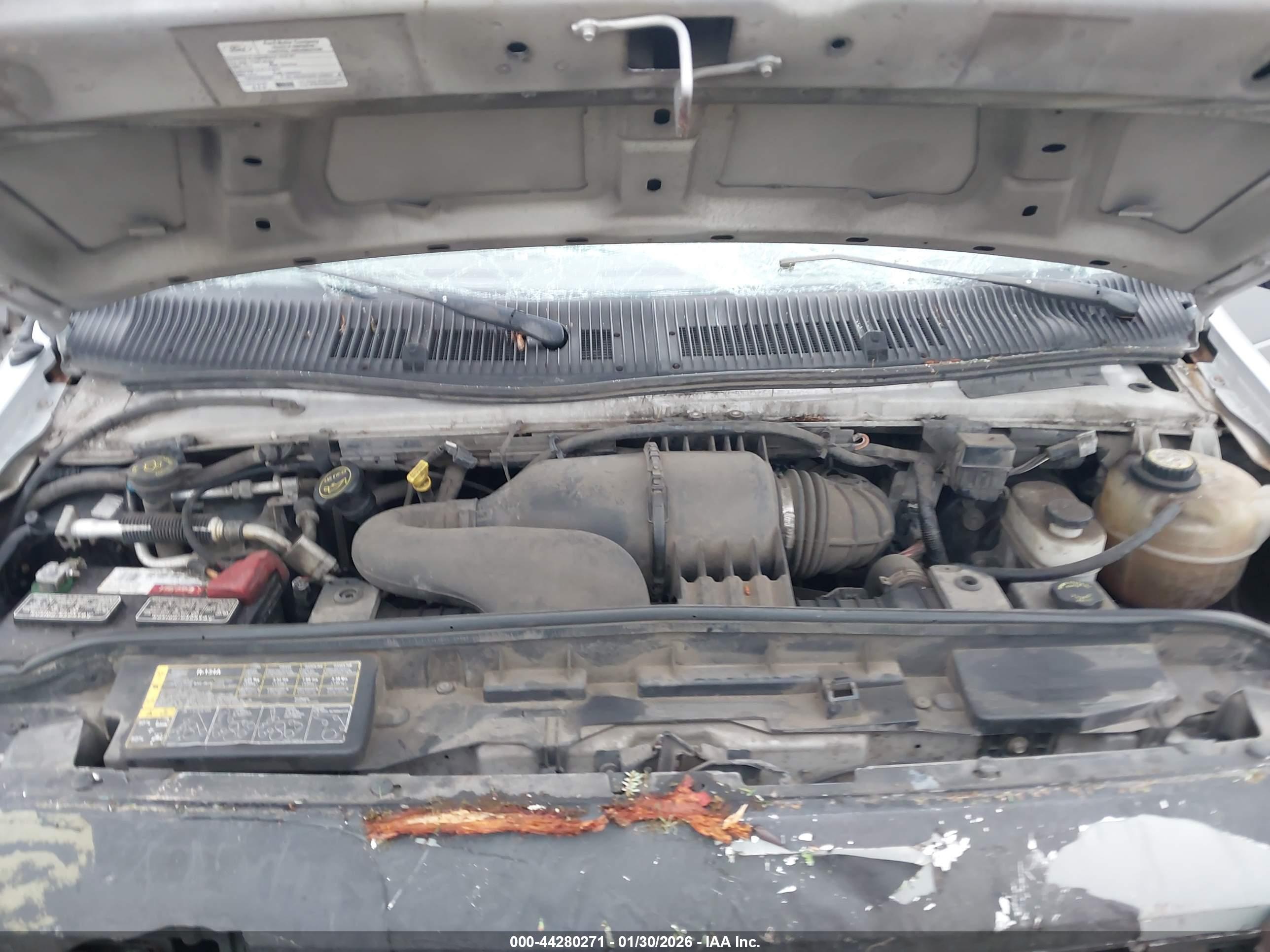 FORD E-150 image 10