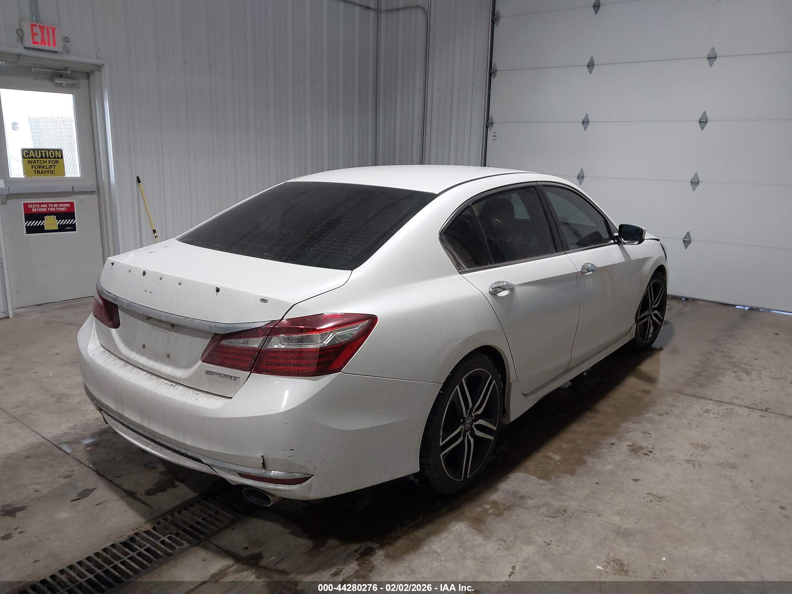 HONDA ACCORD image 4