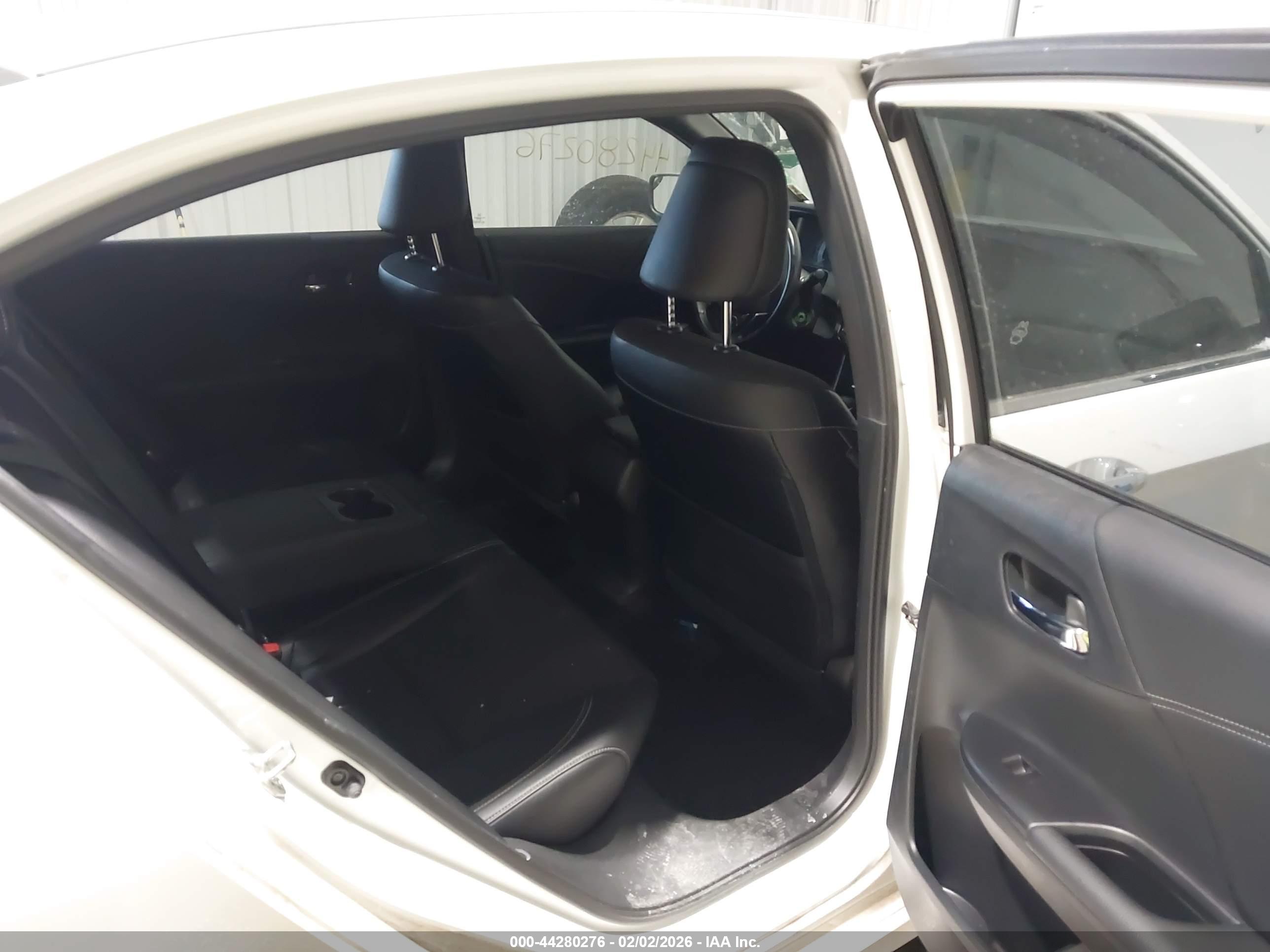 HONDA ACCORD image 8