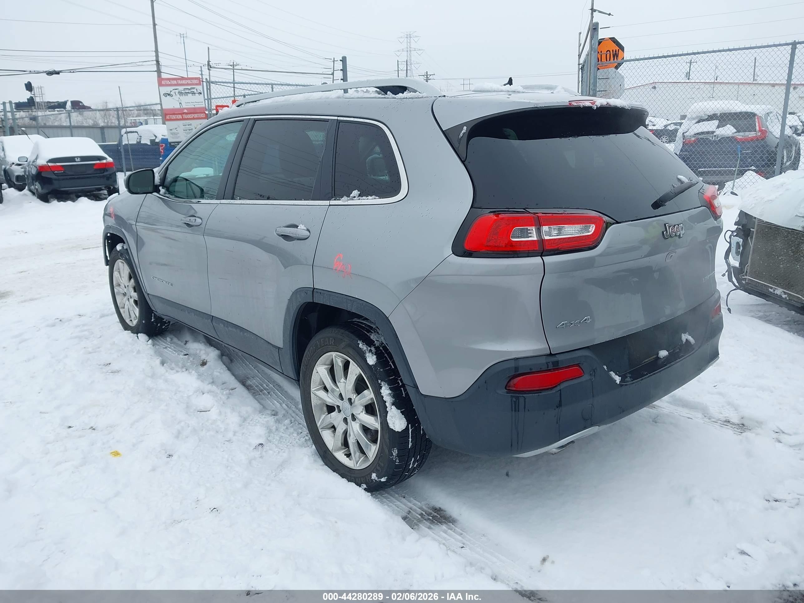 JEEP CHEROKEE image 3