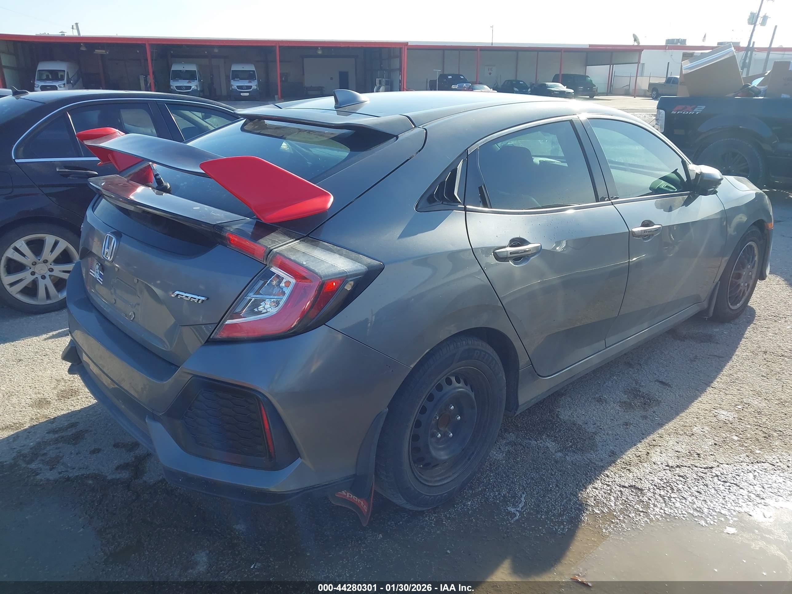 HONDA CIVIC image 4