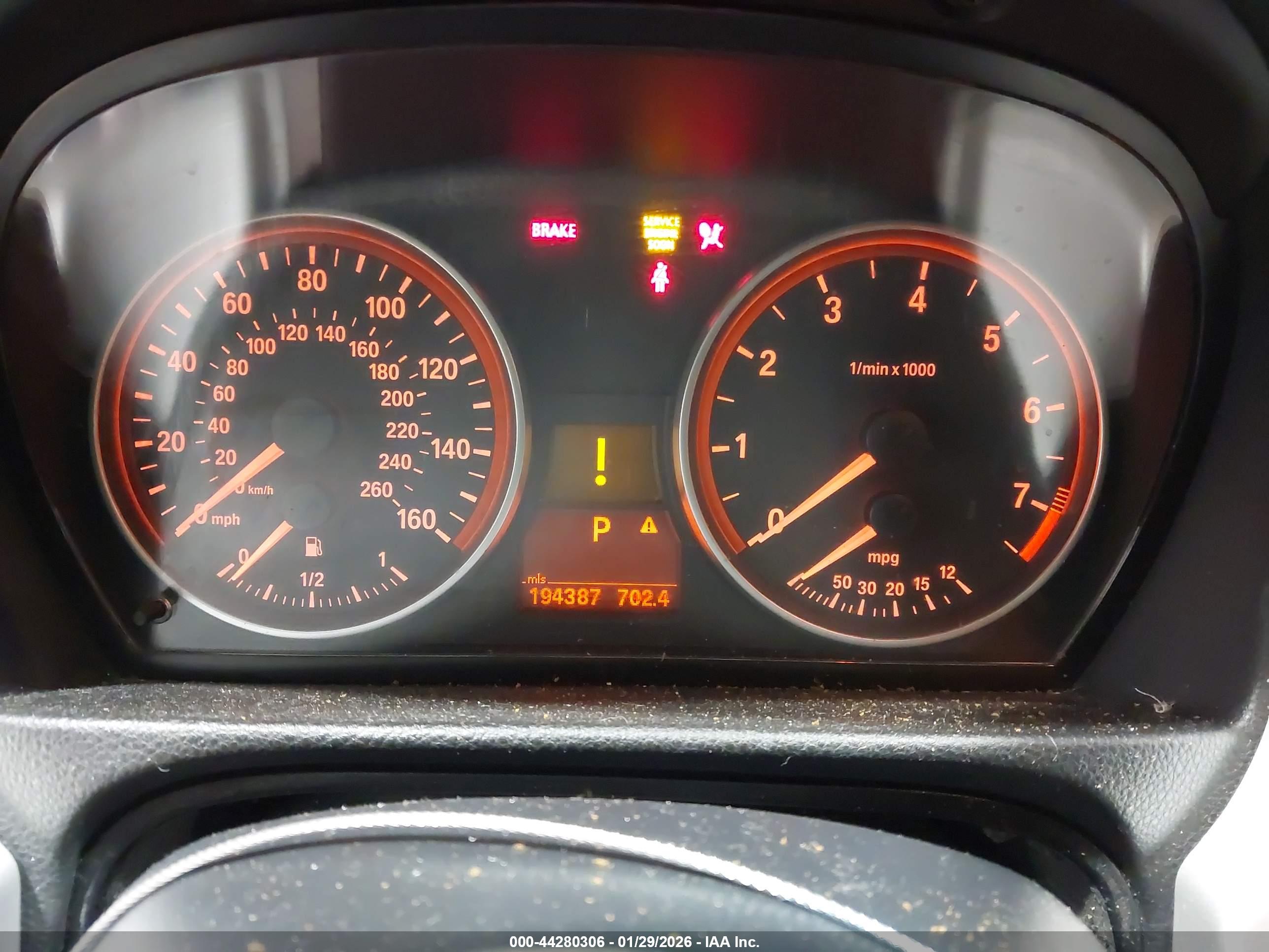 BMW 328I image 7