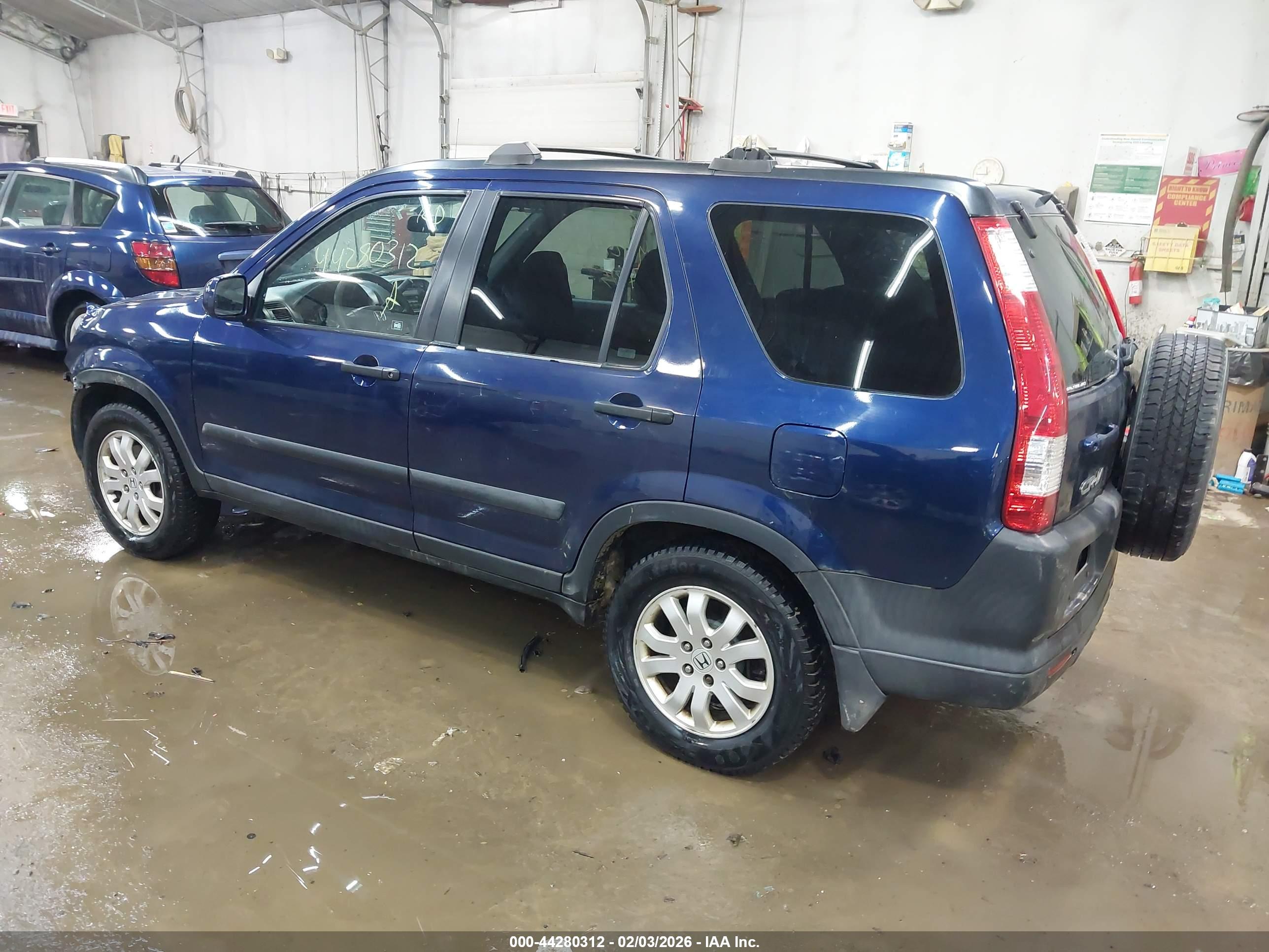HONDA CR-V image 3