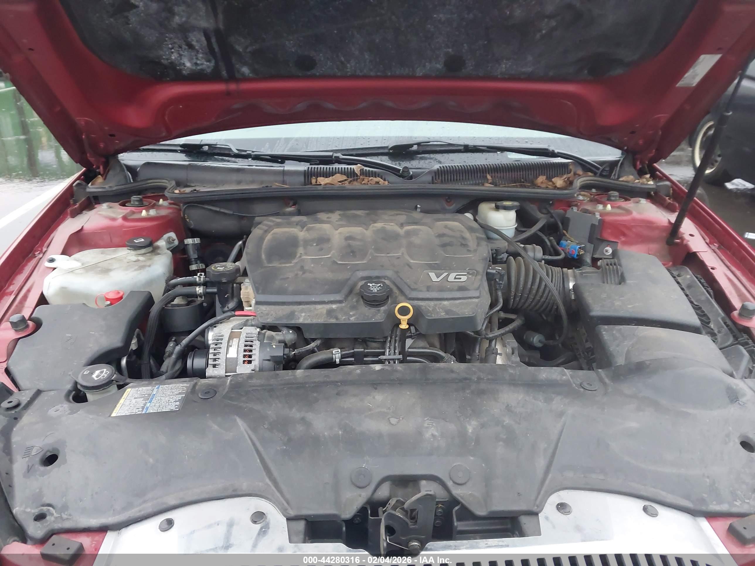 BUICK LUCERNE image 10