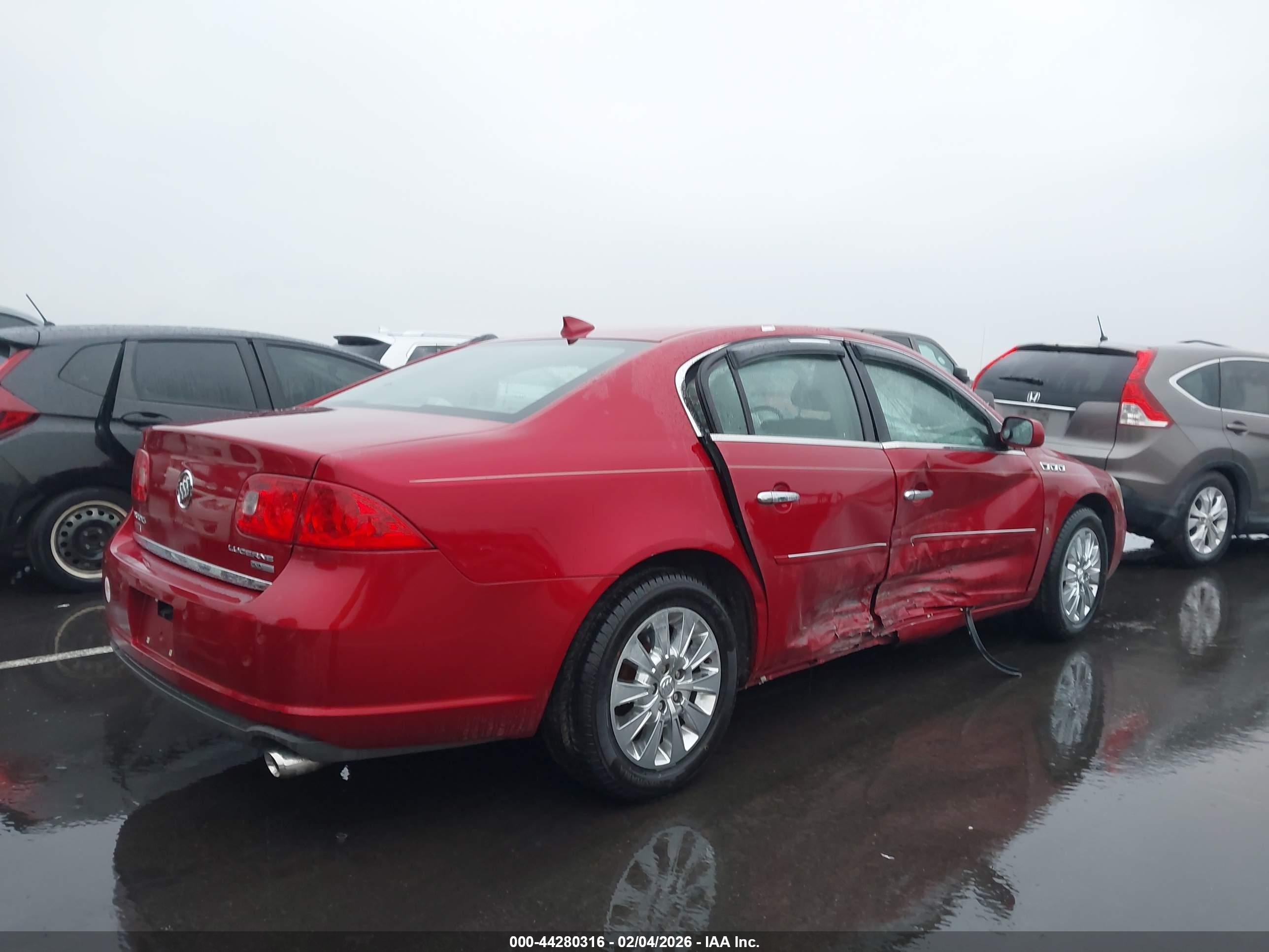 BUICK LUCERNE image 4
