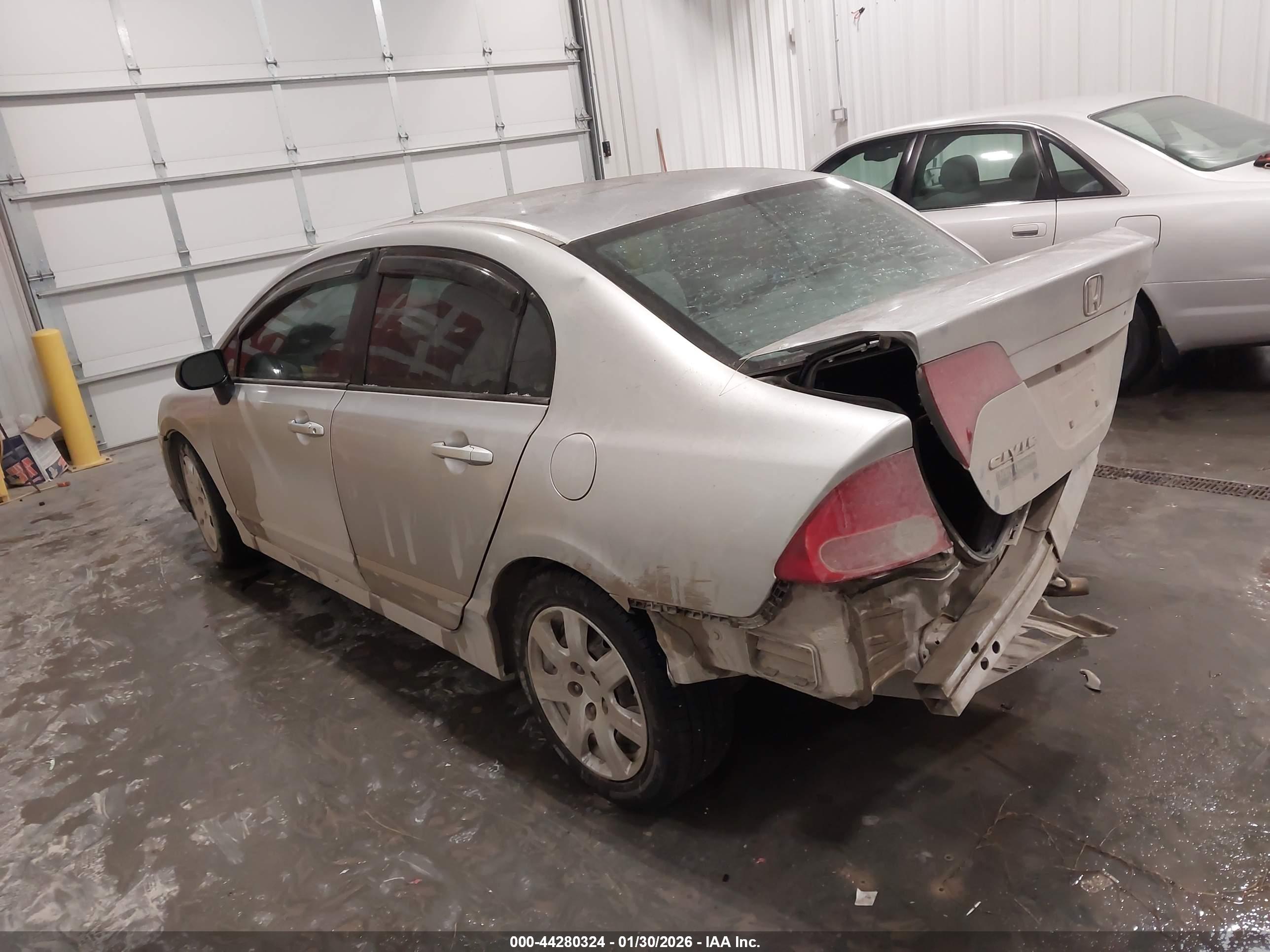HONDA CIVIC image 3