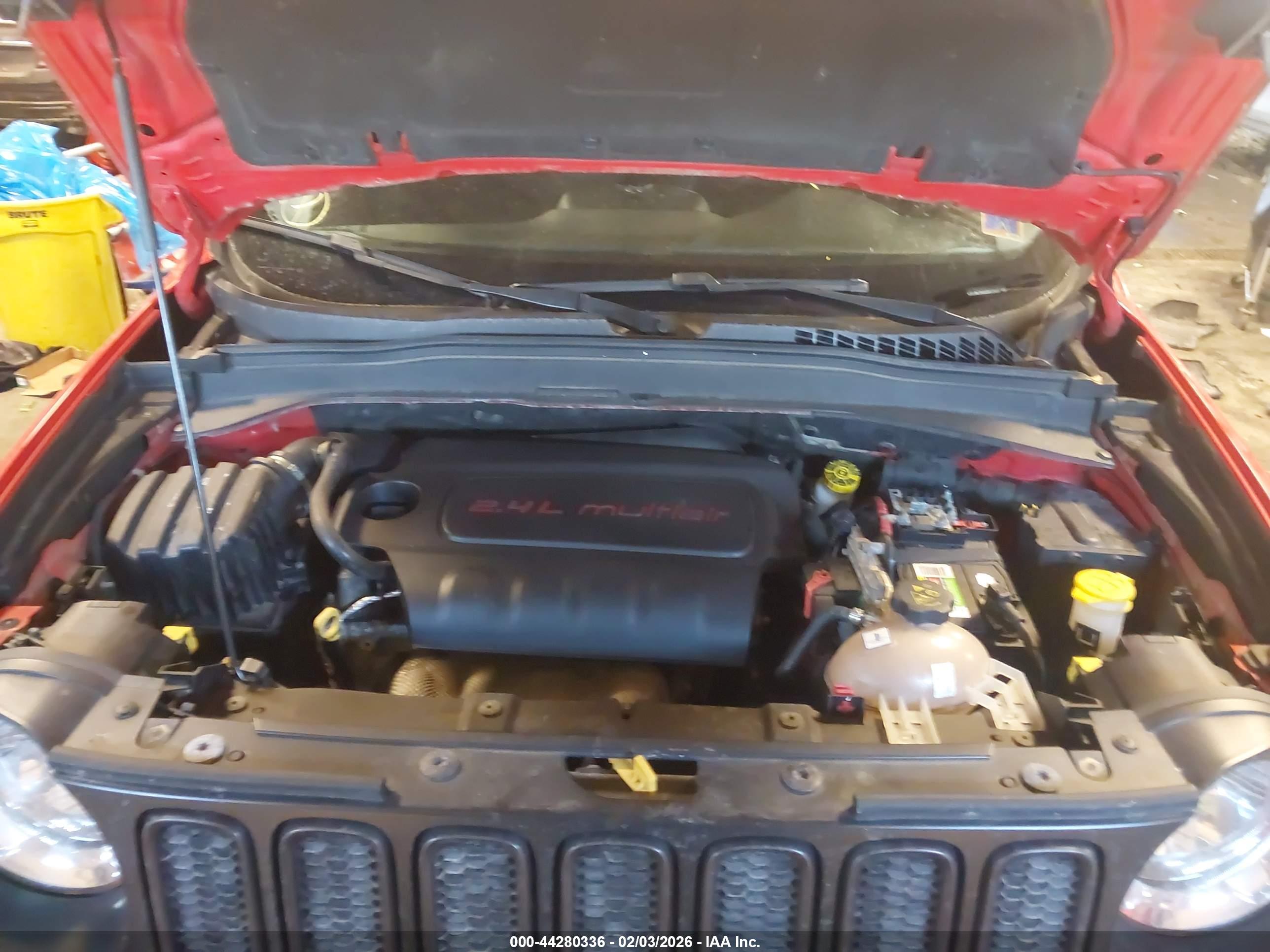 JEEP RENEGADE image 10