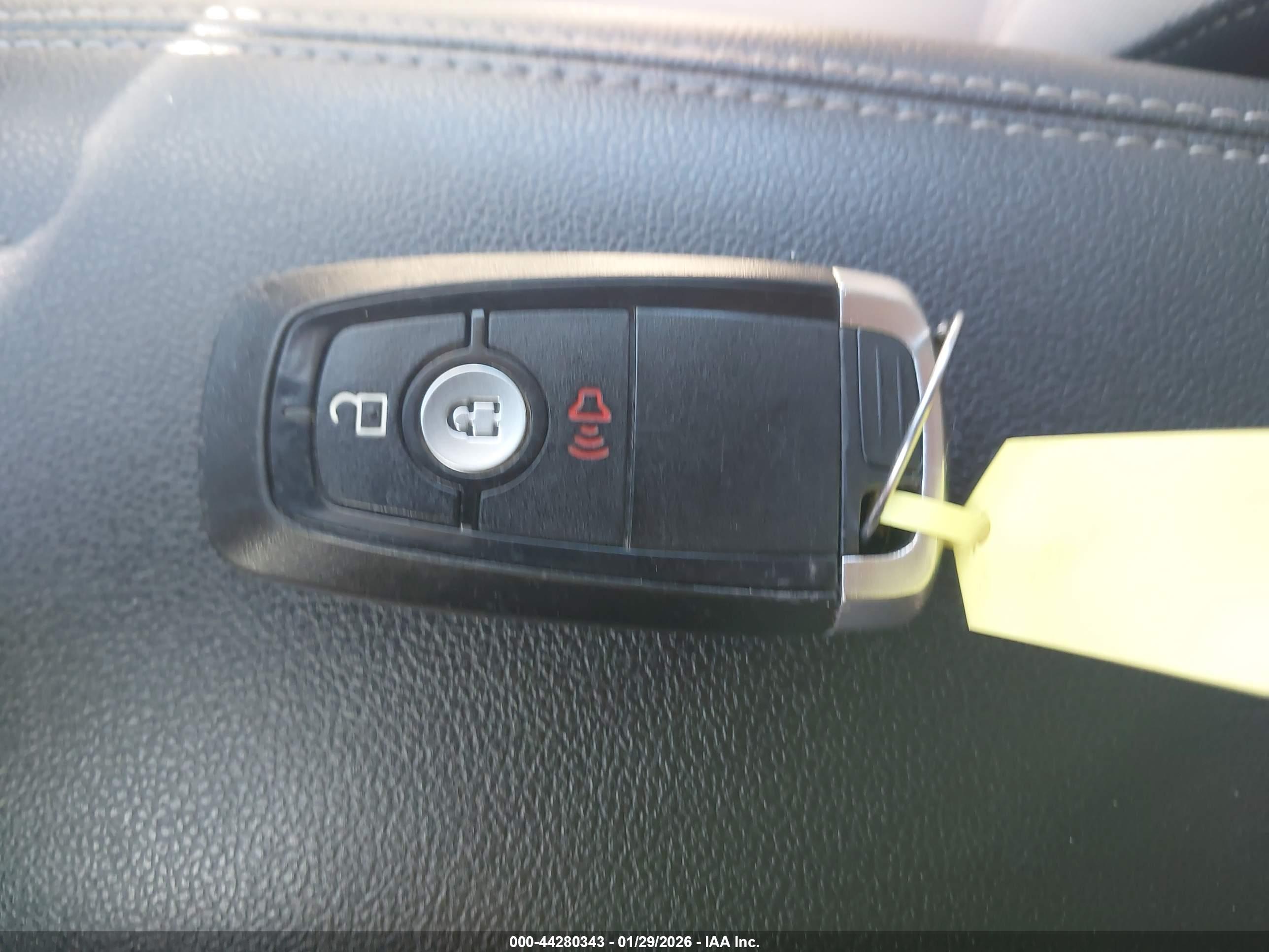 FORD ESCAPE image 11