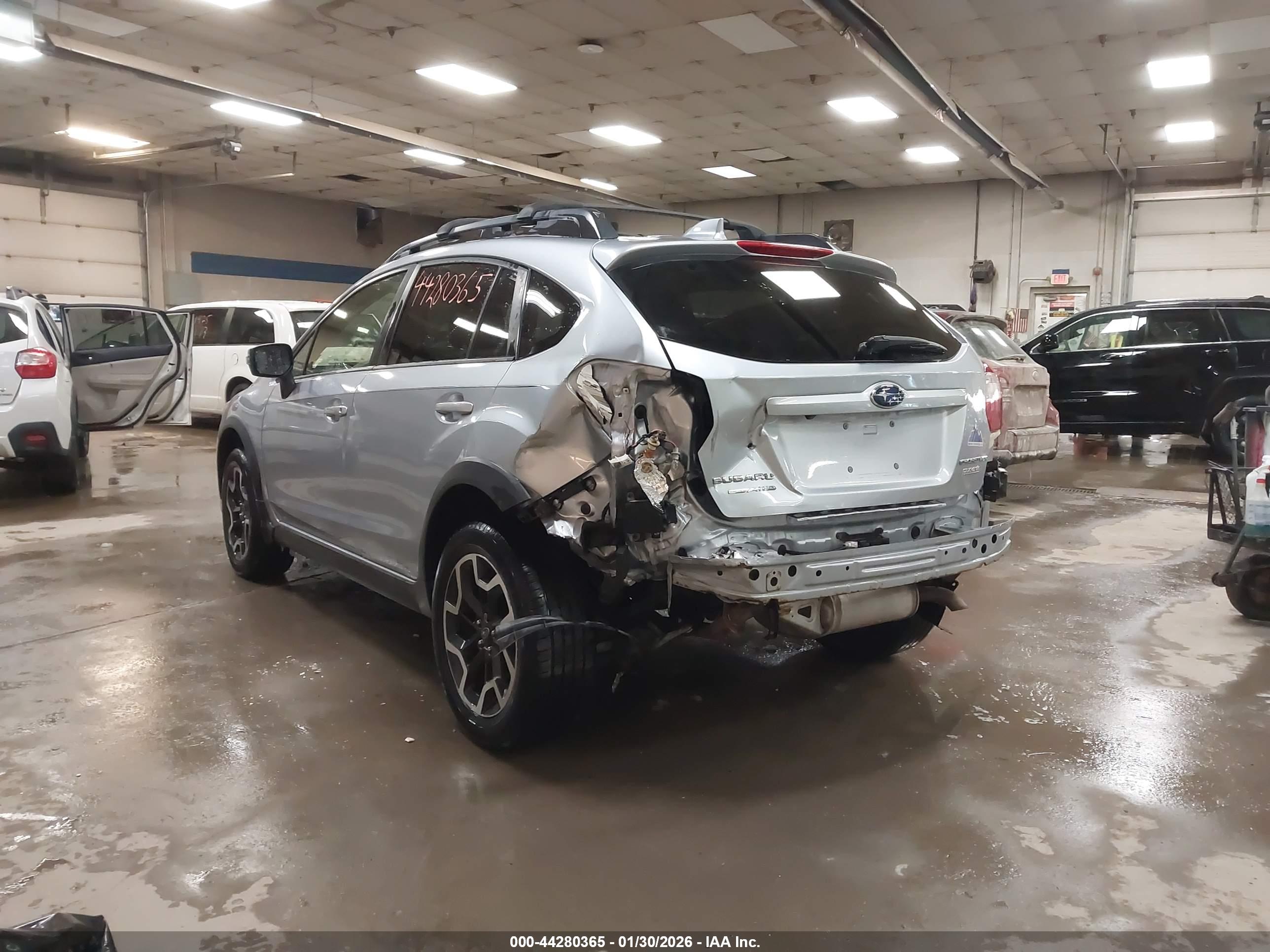 SUBARU CROSSTREK image 3