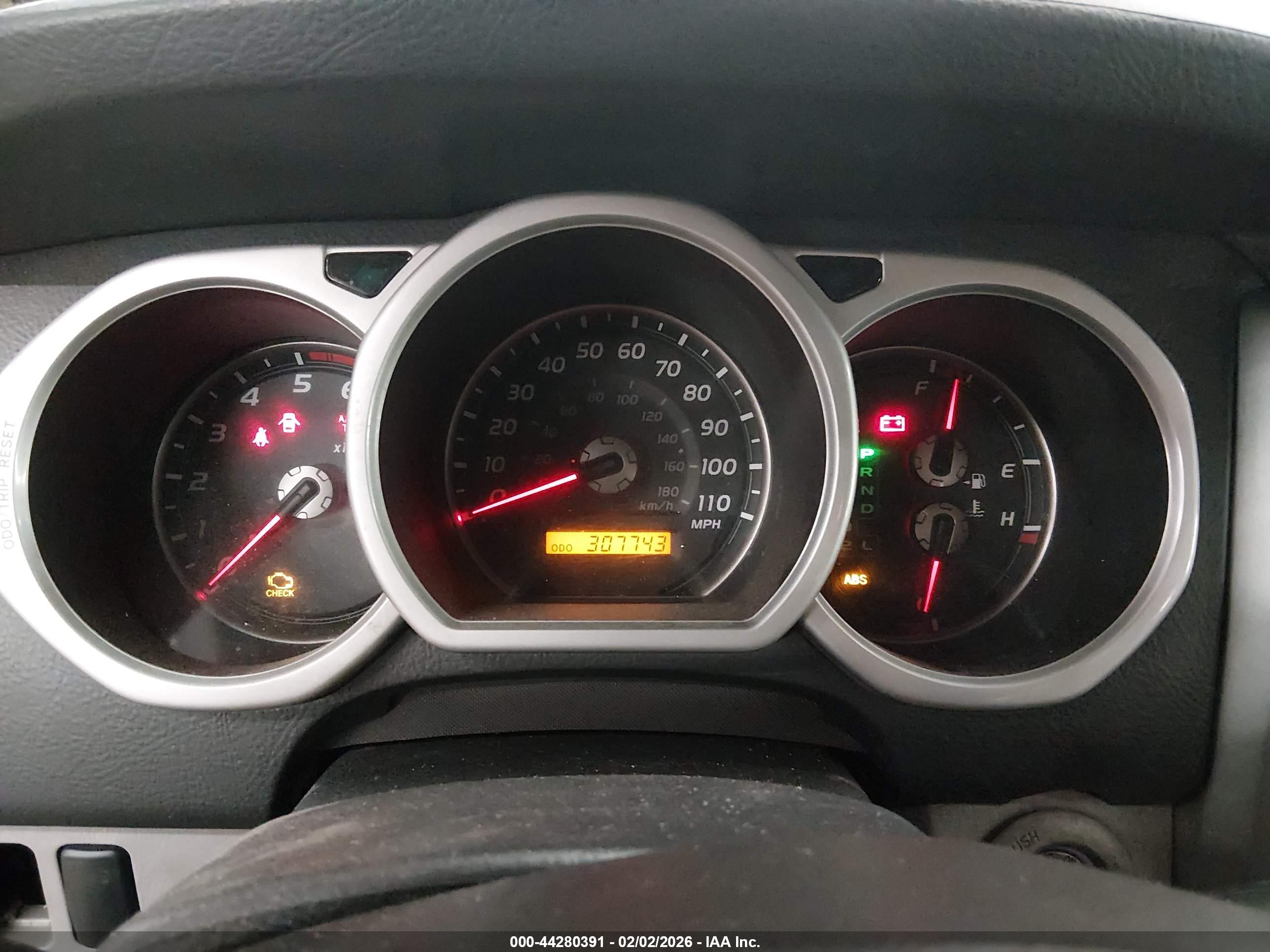 TOYOTA 4RUNNER image 7