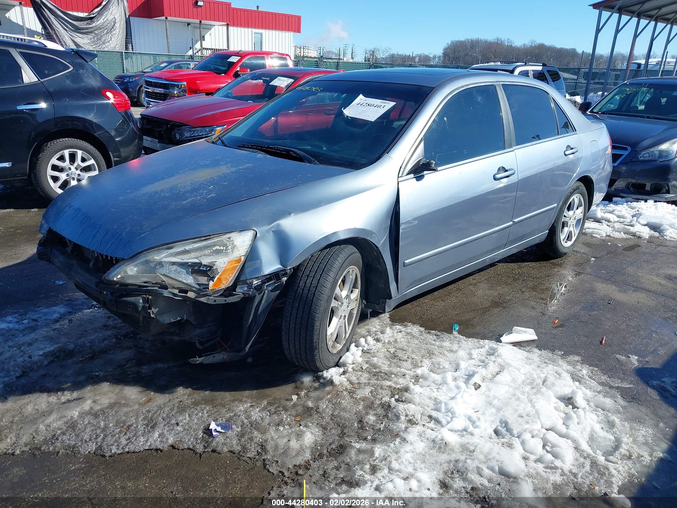 HONDA ACCORD image 2