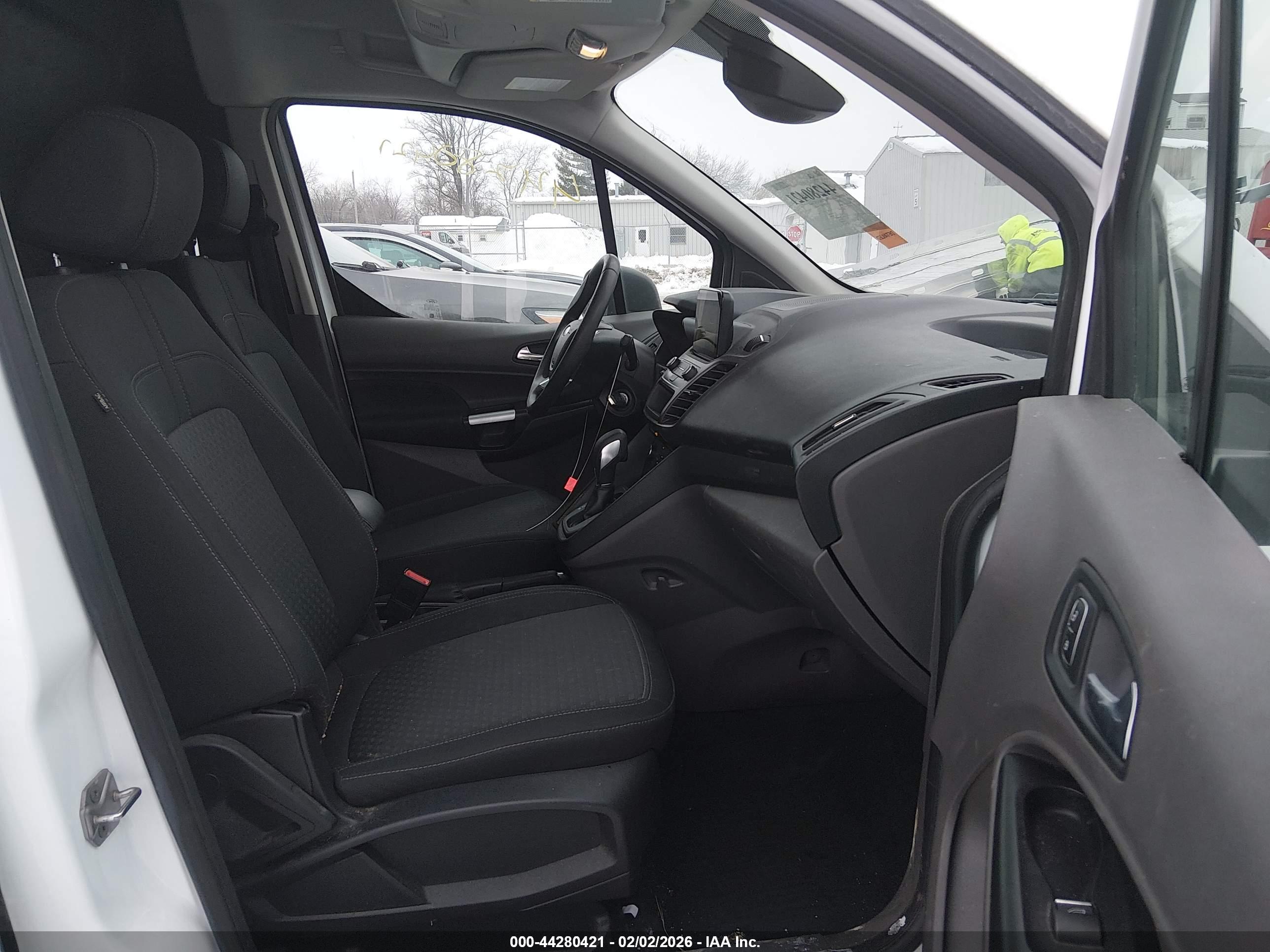 FORD TRANSIT image 5