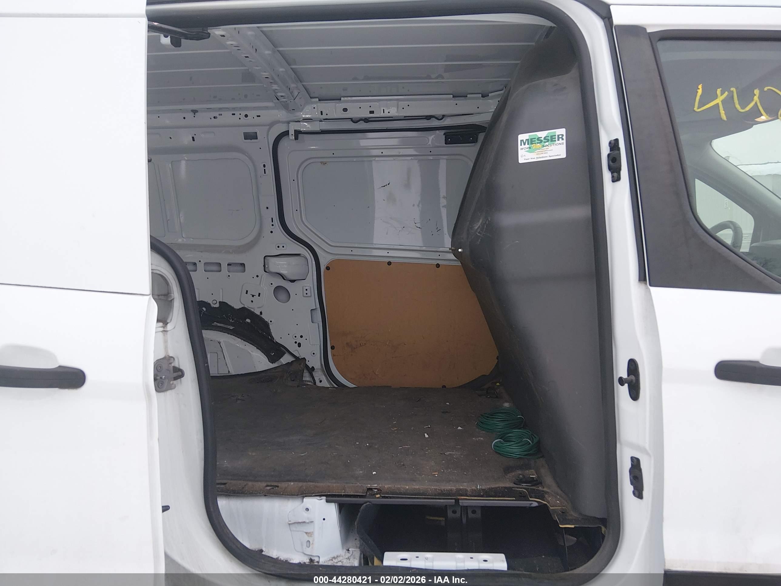 FORD TRANSIT image 8