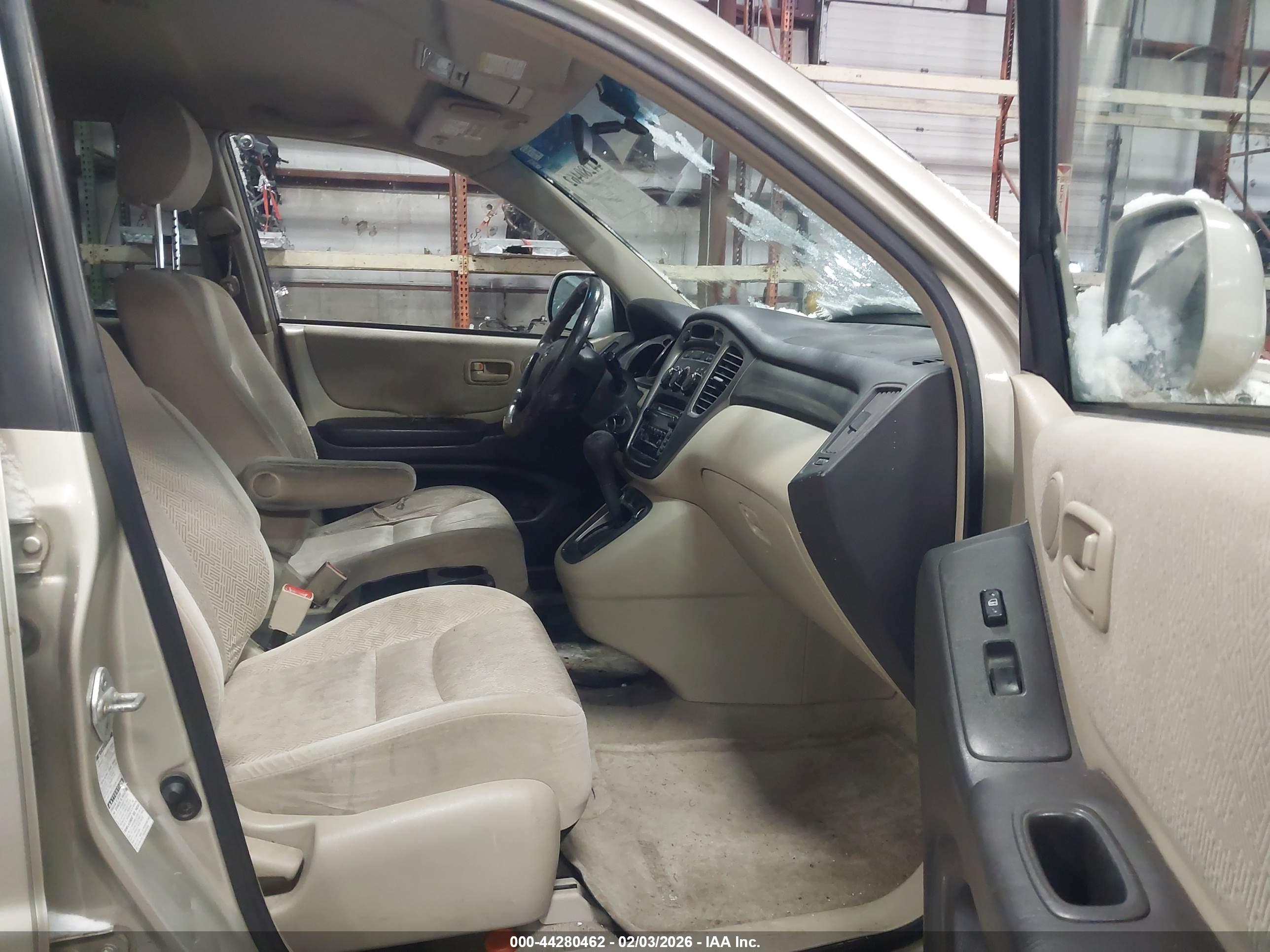 TOYOTA HIGHLANDER image 5