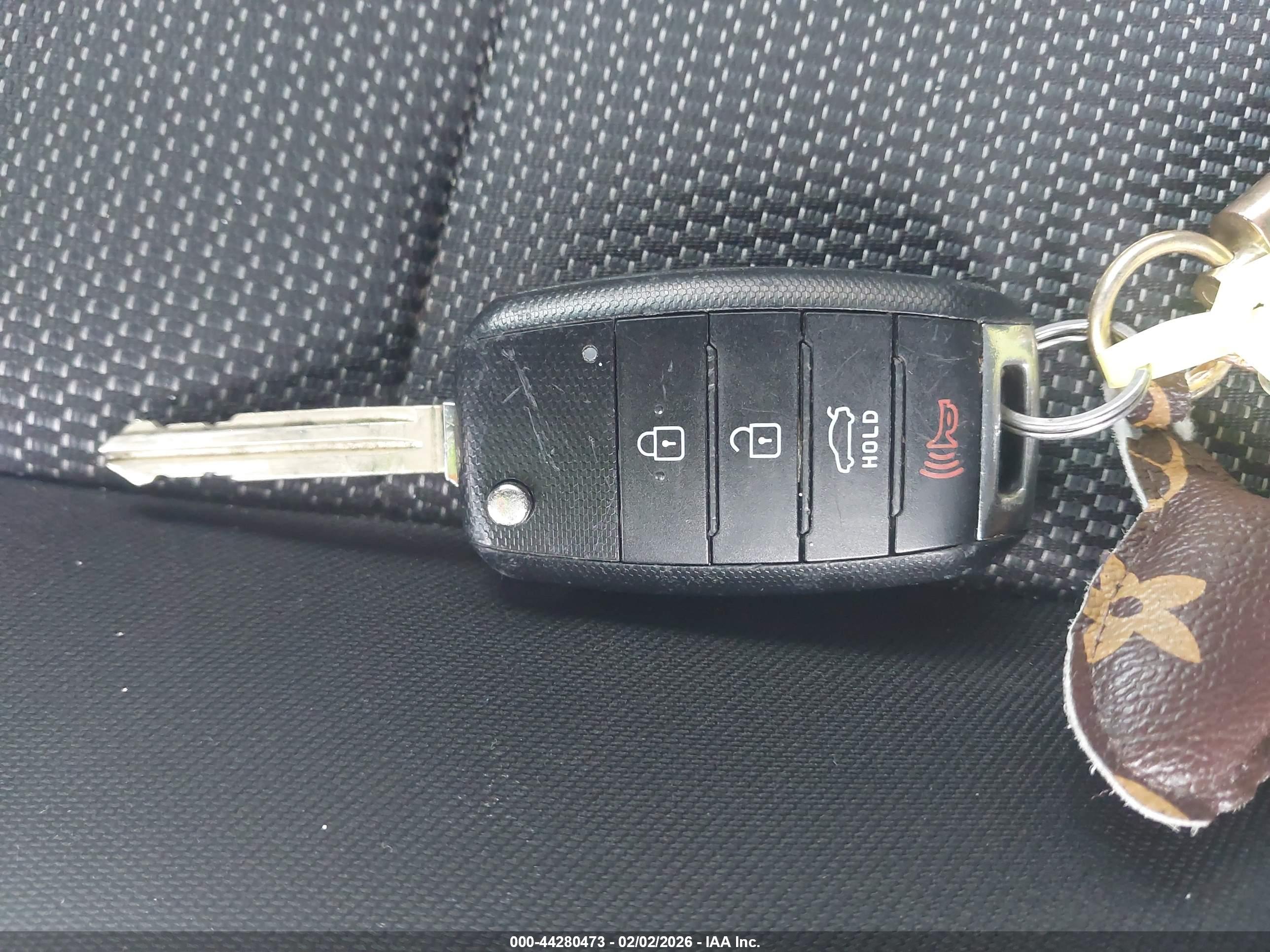KIA FORTE image 11