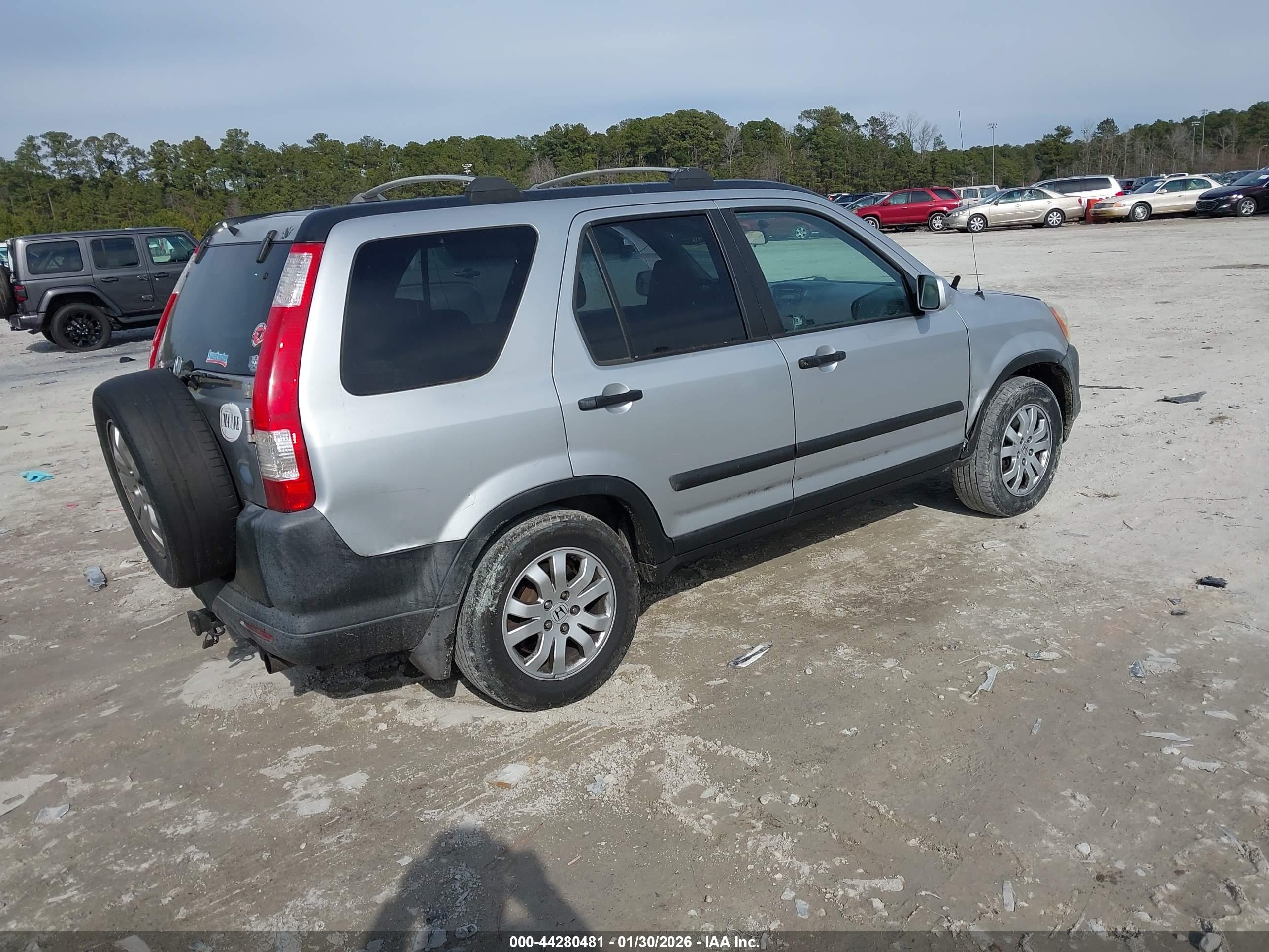 HONDA CR-V image 4