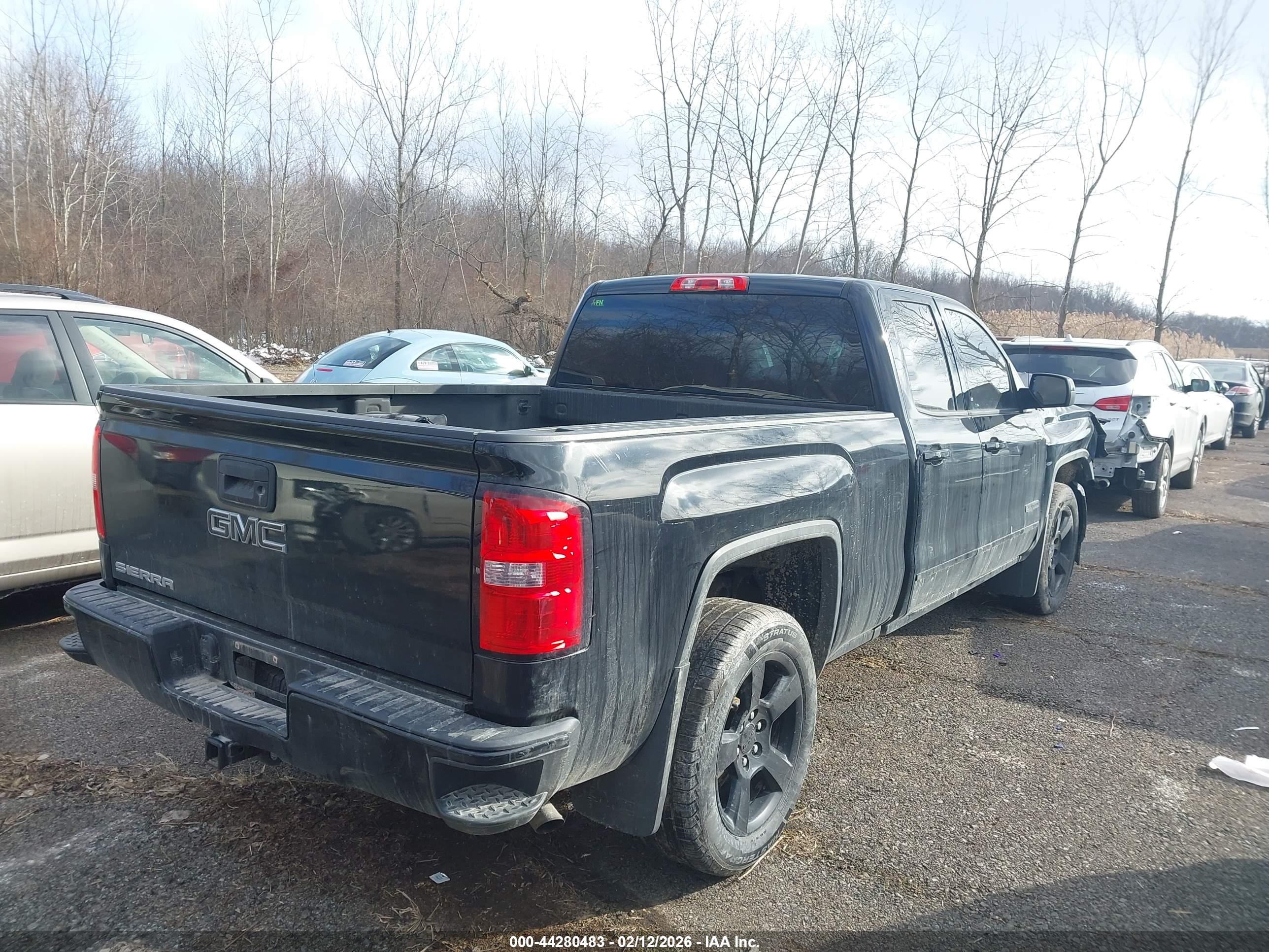 GMC SIERRA image 4