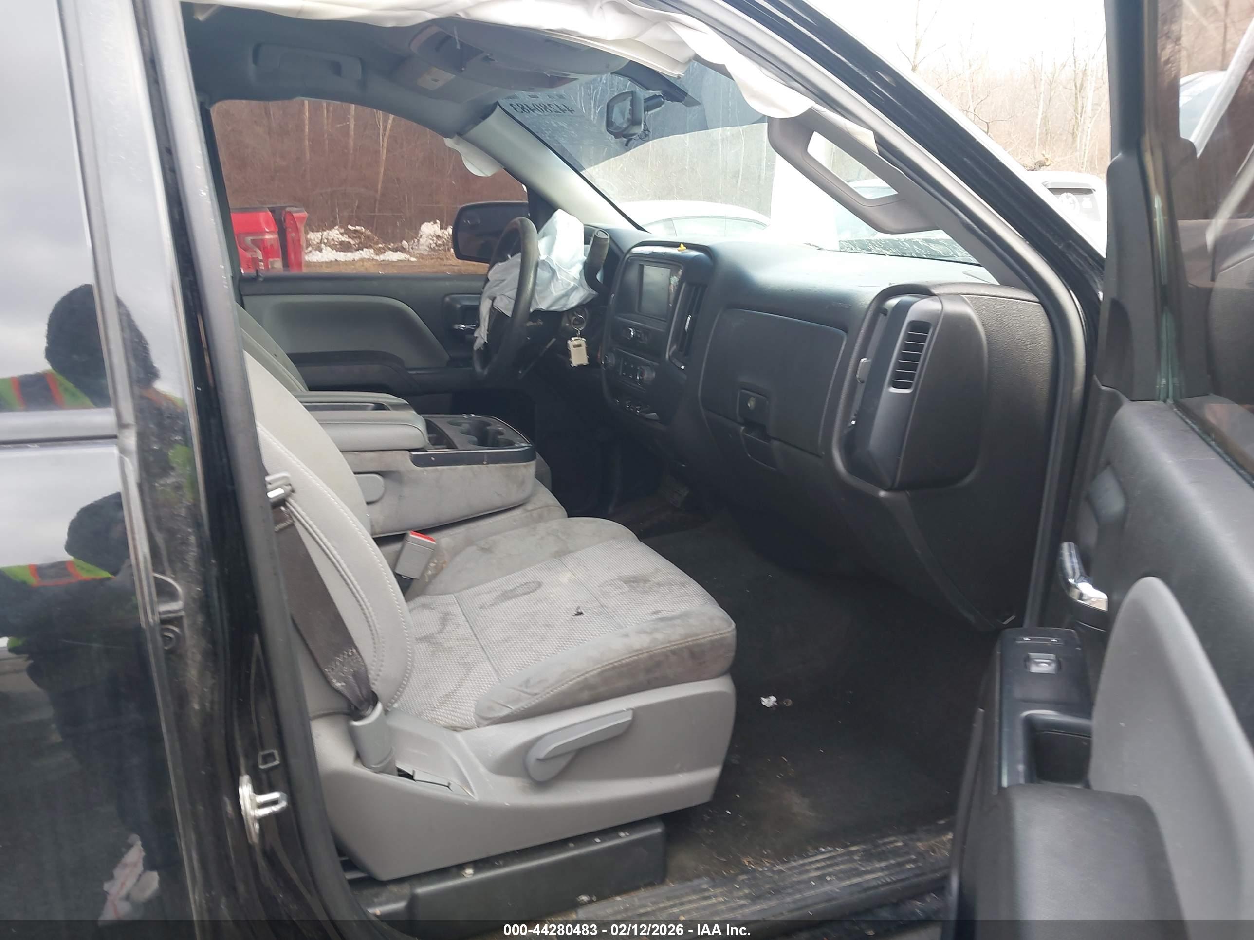 GMC SIERRA image 5