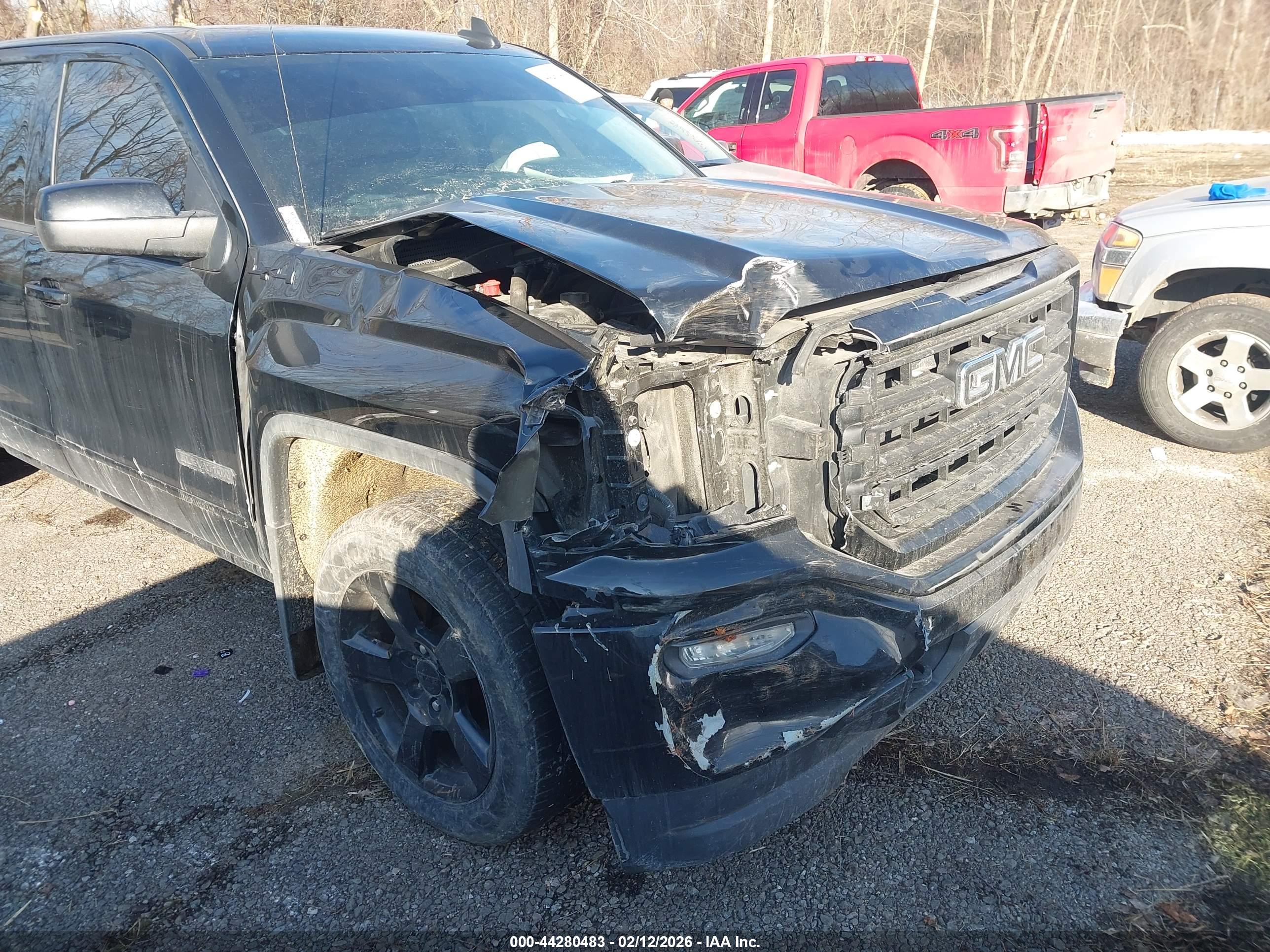 GMC SIERRA image 6