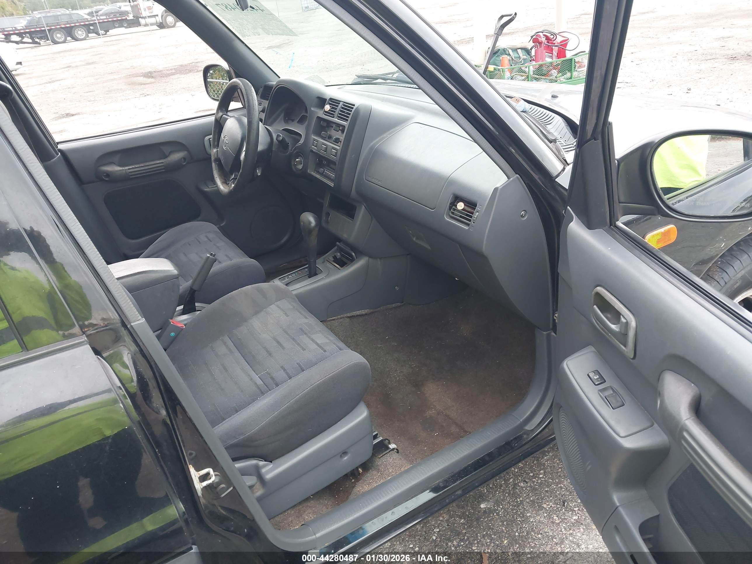 TOYOTA RAV4 image 5
