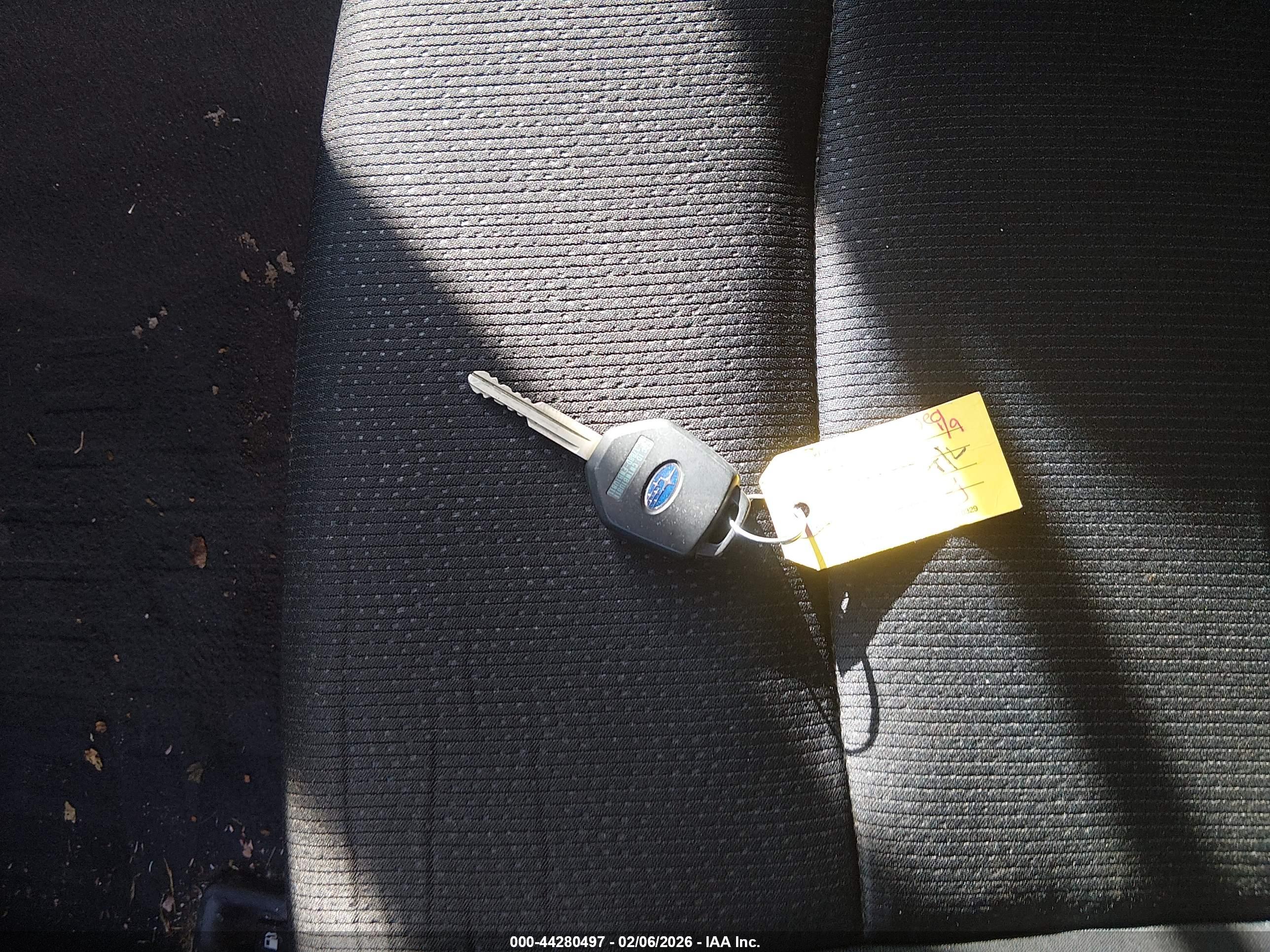 SUBARU LEGACY image 11