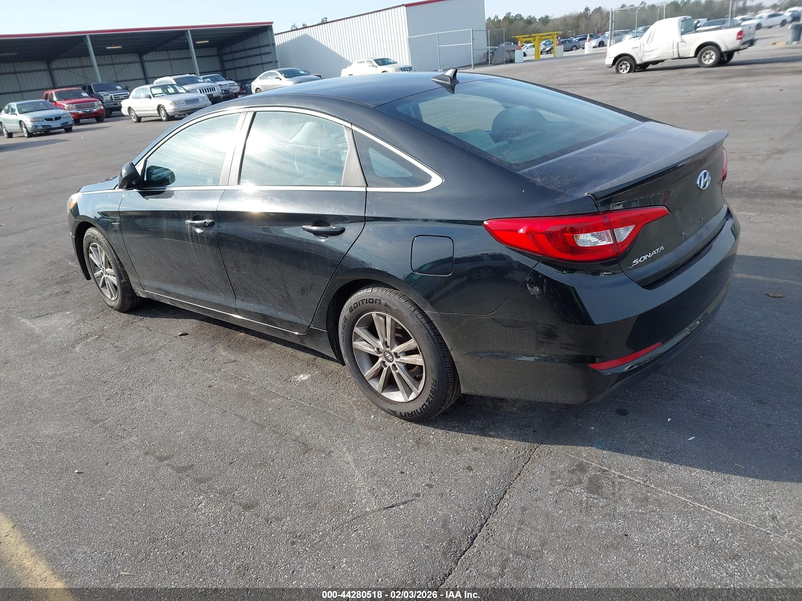 HYUNDAI SONATA image 3