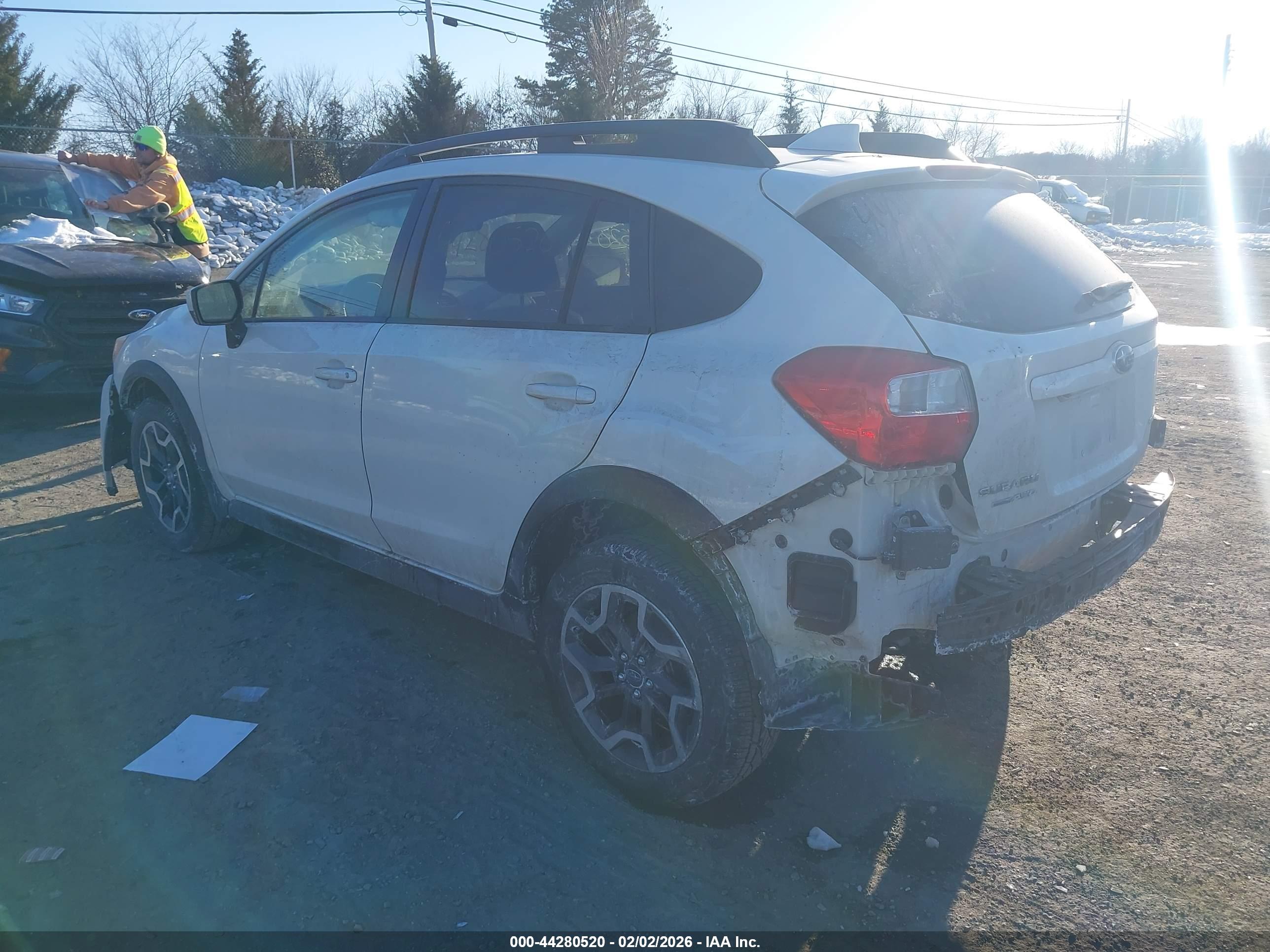 SUBARU CROSSTREK image 3