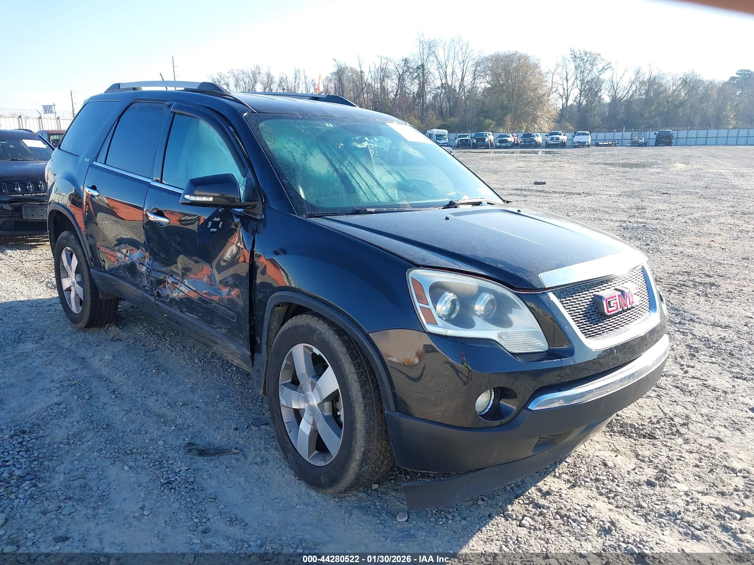 GMC ACADIA image 6