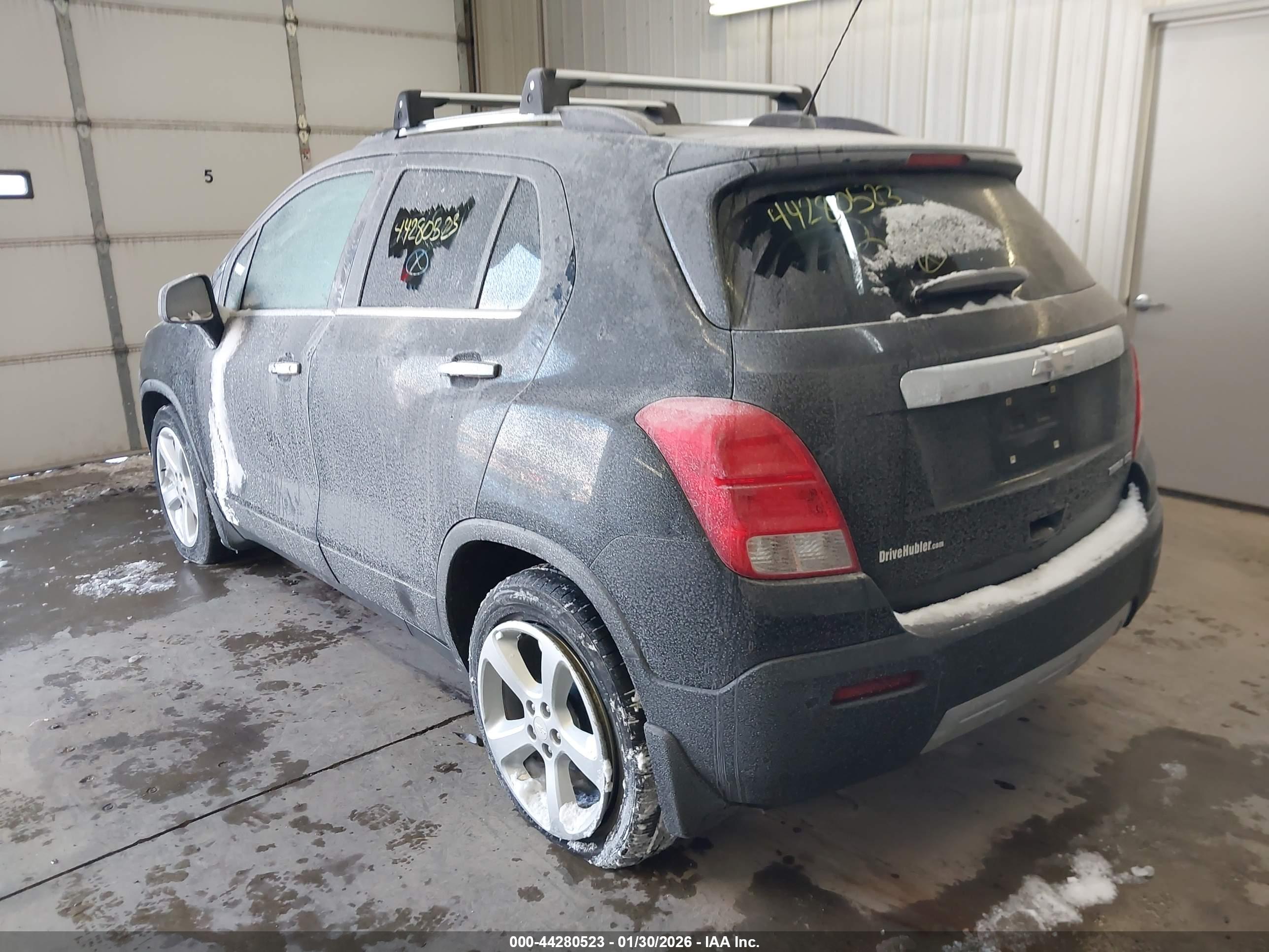 CHEVROLET TRAX image 3