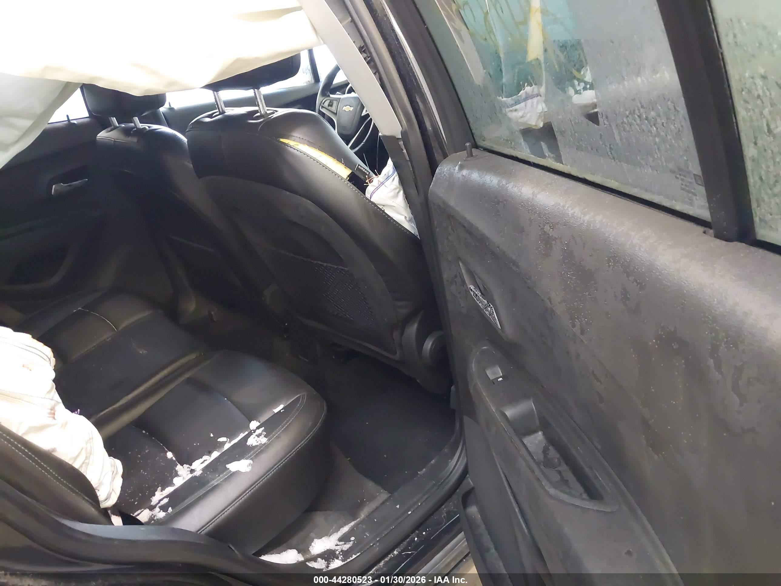 CHEVROLET TRAX image 8