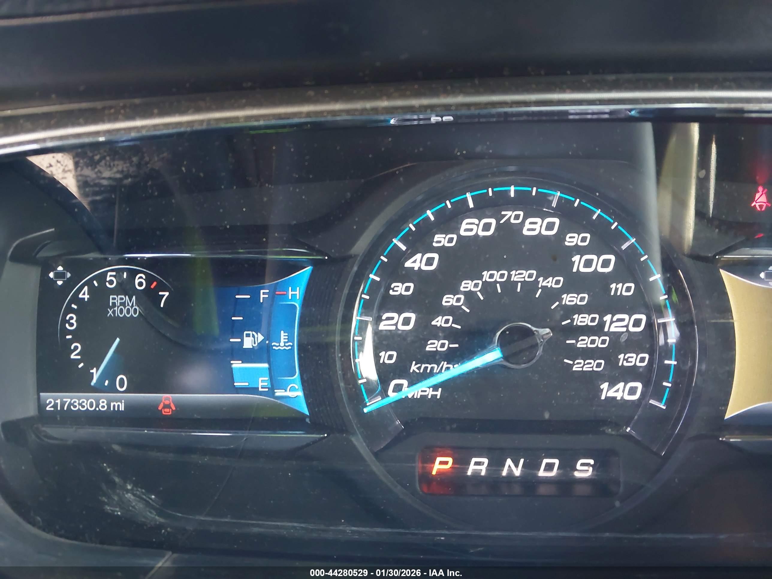 FORD TAURUS image 7