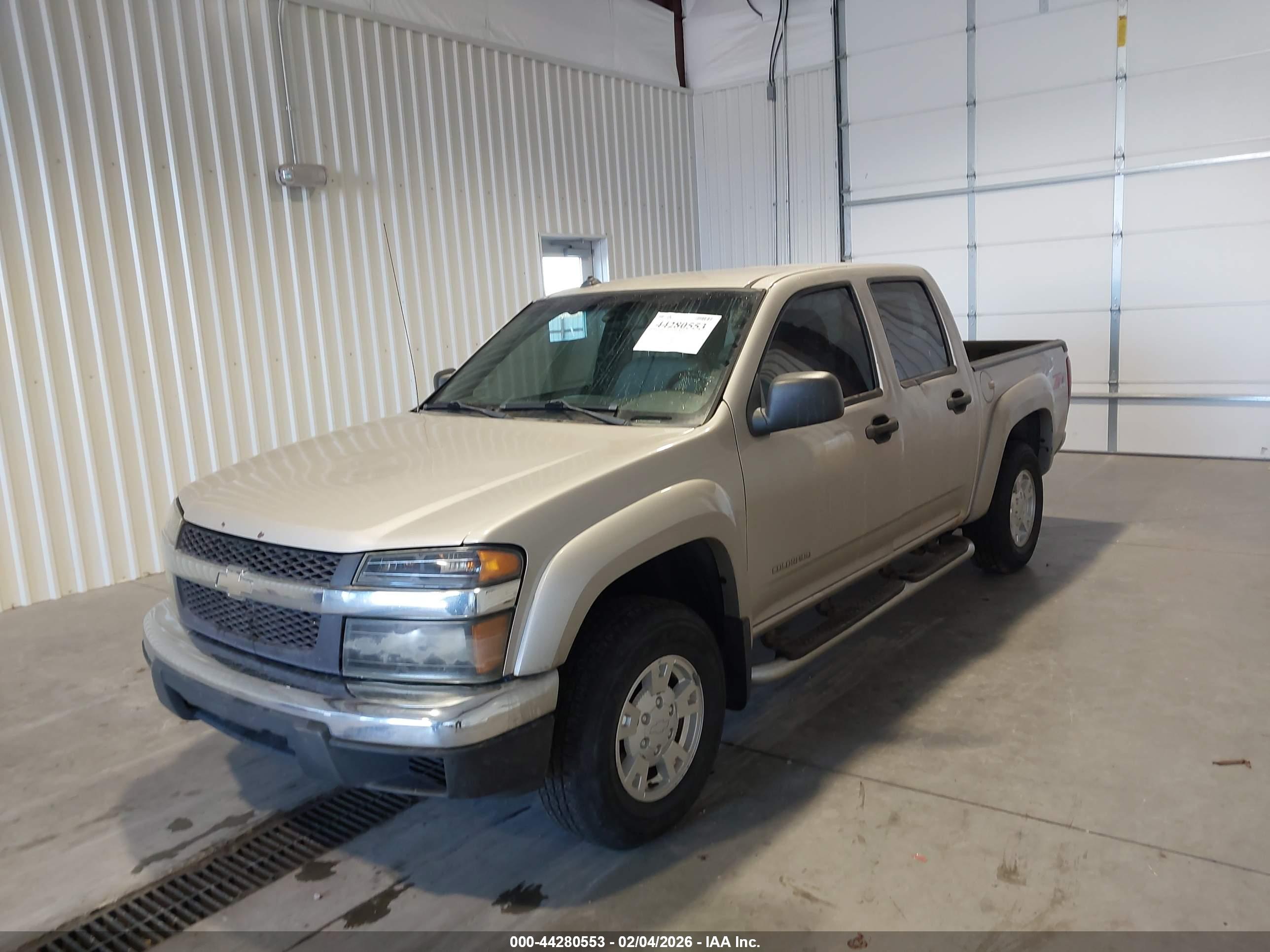 CHEVROLET COLORADO image 2