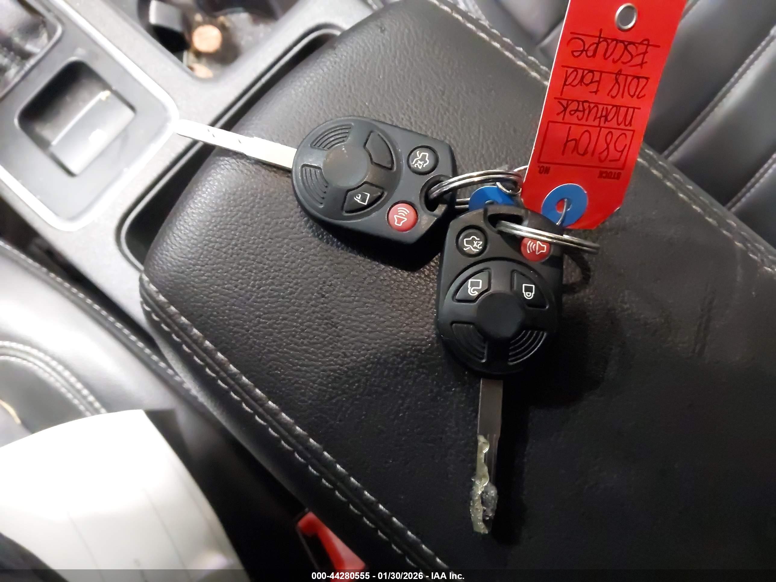 FORD ESCAPE image 11