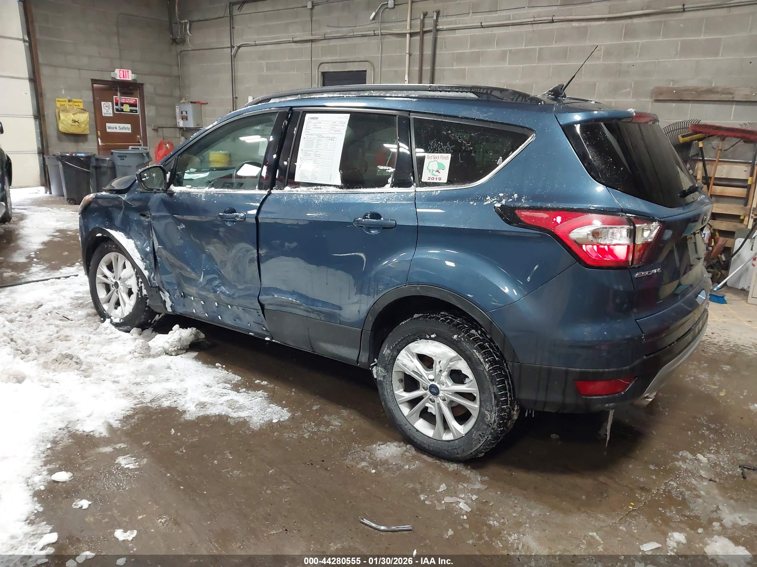 FORD ESCAPE image 3